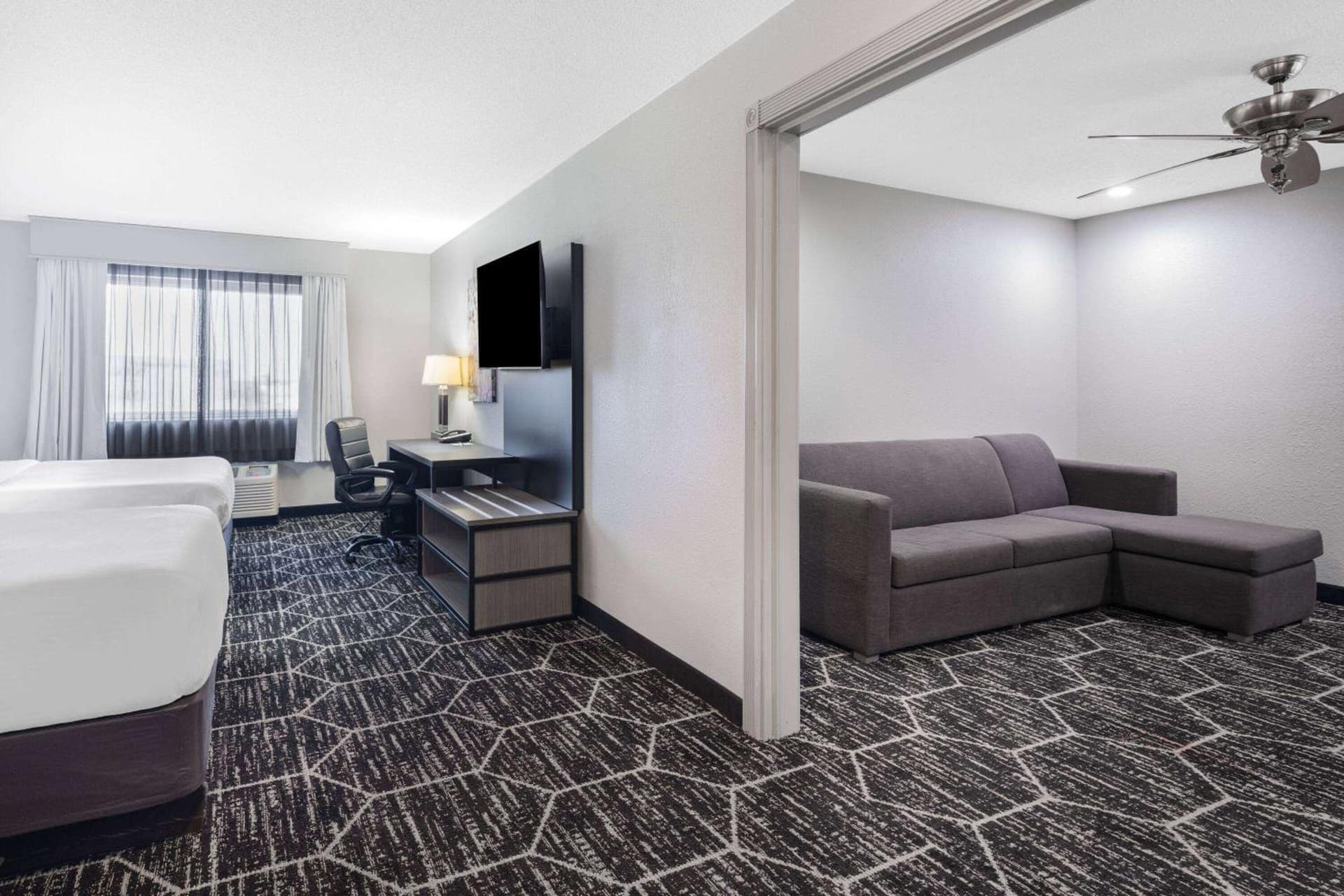 La Quinta by Wyndham Evansville gallery photo in Evansville, IN — image 19