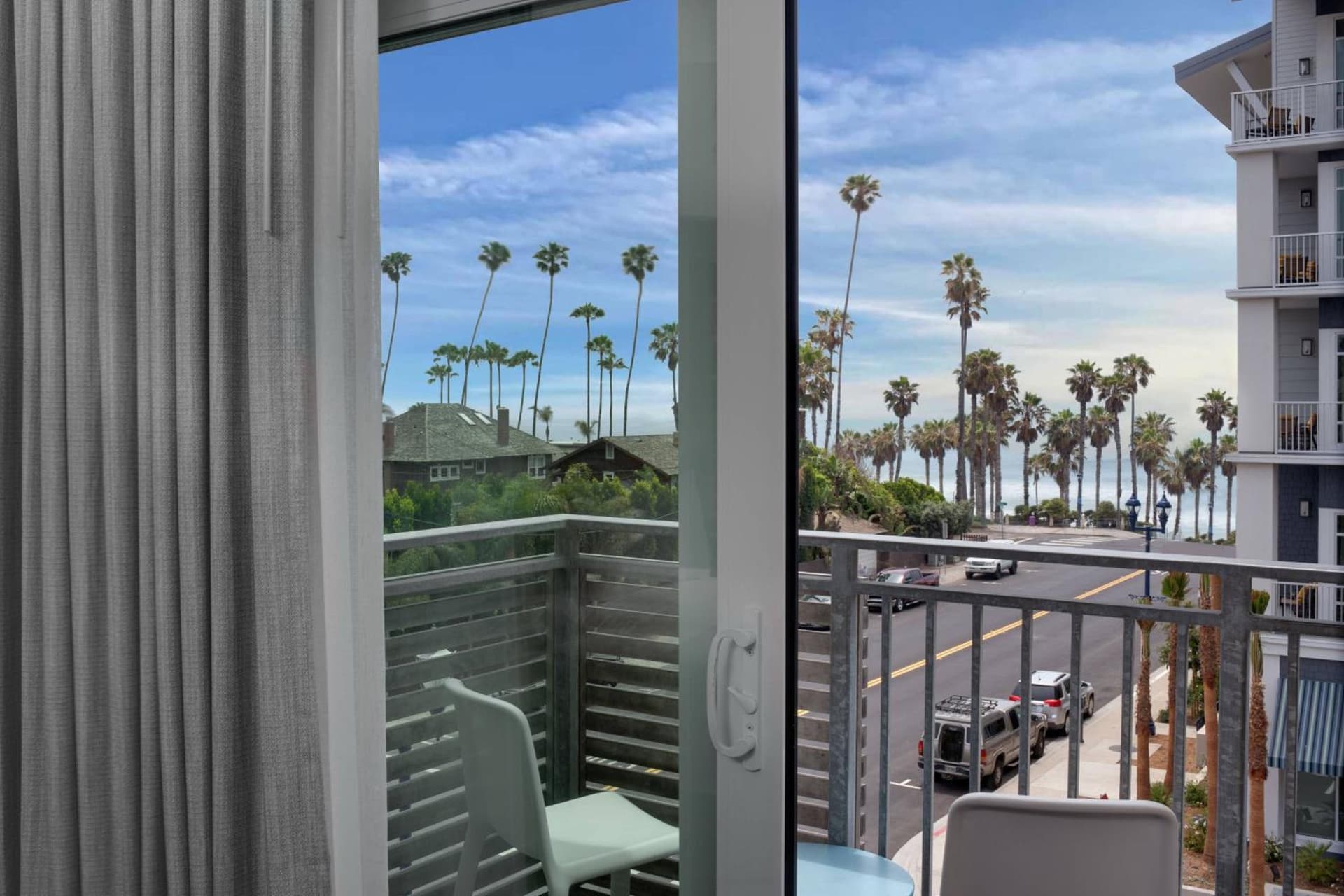 SpringHill Suites by Marriott Oceanside Beach interior in Oceanside, CA — gallery photo 2