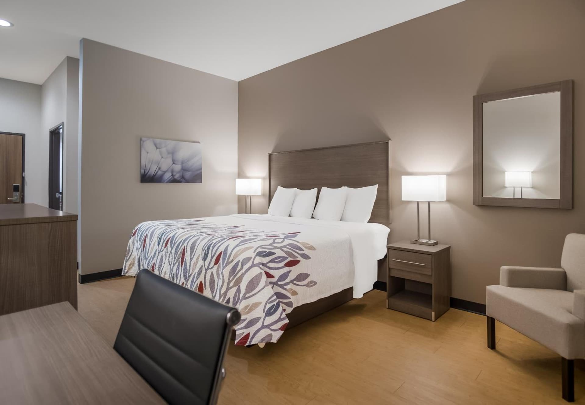 Red Roof Inn Lancaster, TX gallery photo in Lancaster, TX — image 5