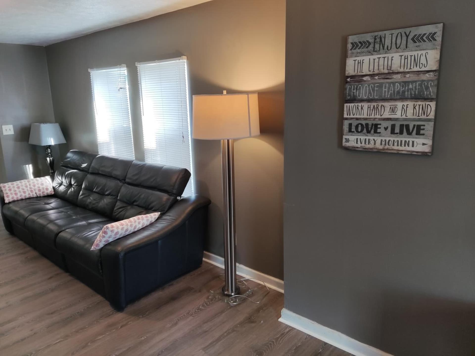 City Lights Hideaway- Near Downtown Indianapolis interior in Indianapolis, IN — gallery photo 2