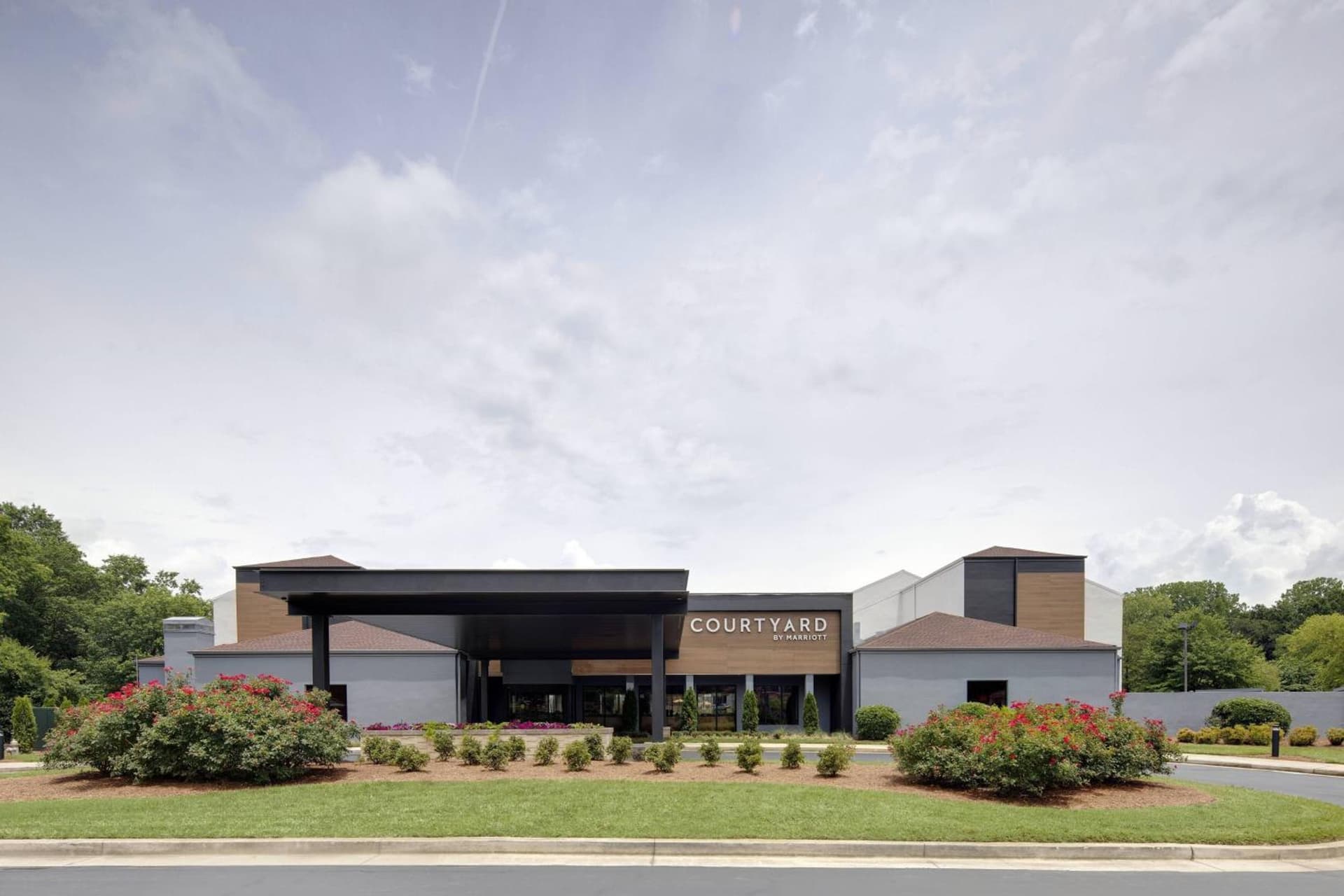 Courtyard Atlanta Marietta/I-75 North interior in Marietta, GA — gallery photo 2