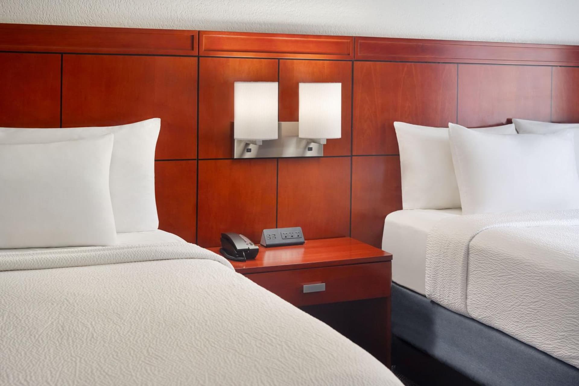 Courtyard by Marriott Fort Lauderdale City of Plantation property views in Plantation, FL — gallery photo 3