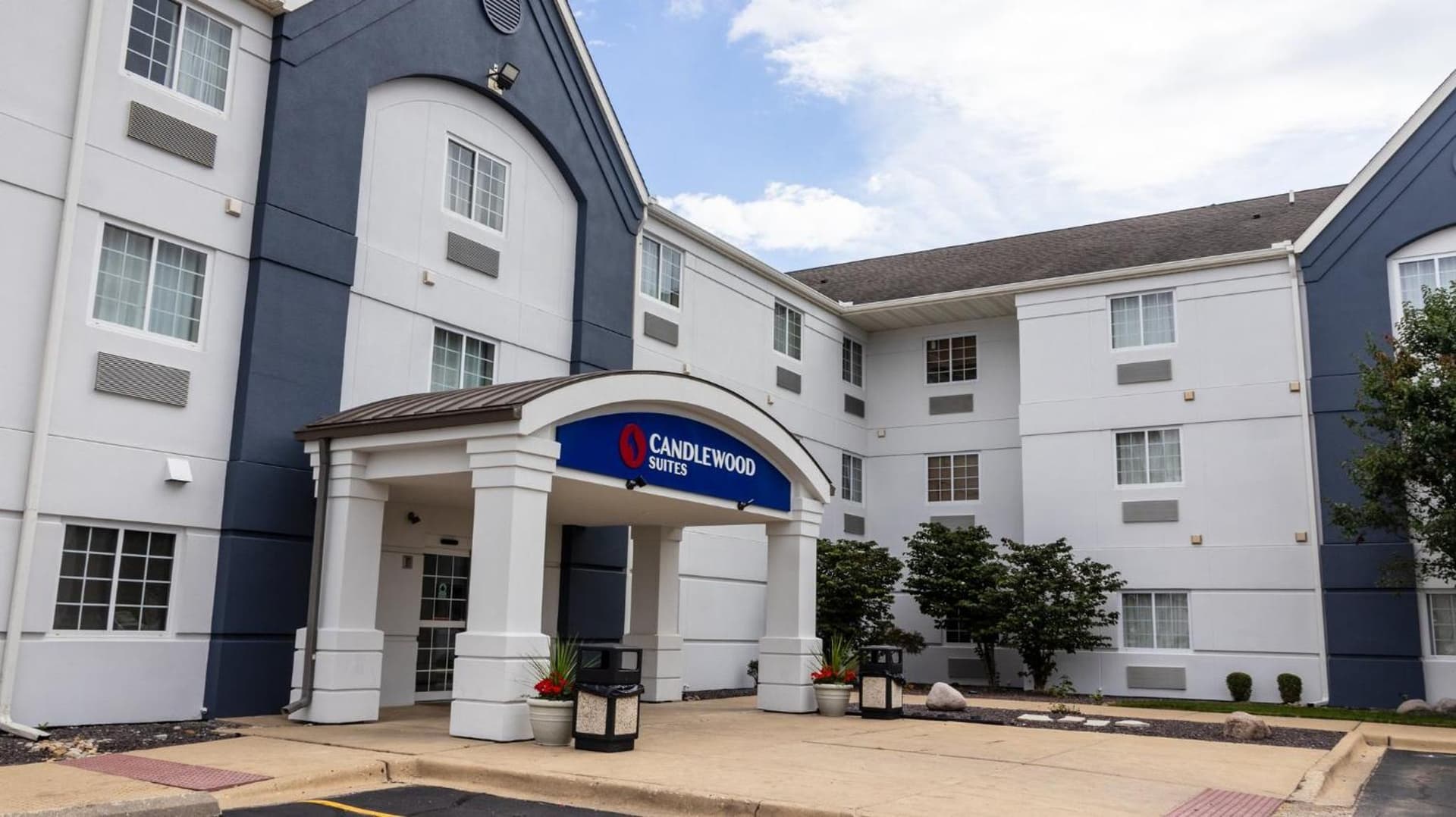 Candlewood Suites - Peoria at Grand Prairie by IHG gallery photo in Peoria, IL — image 56