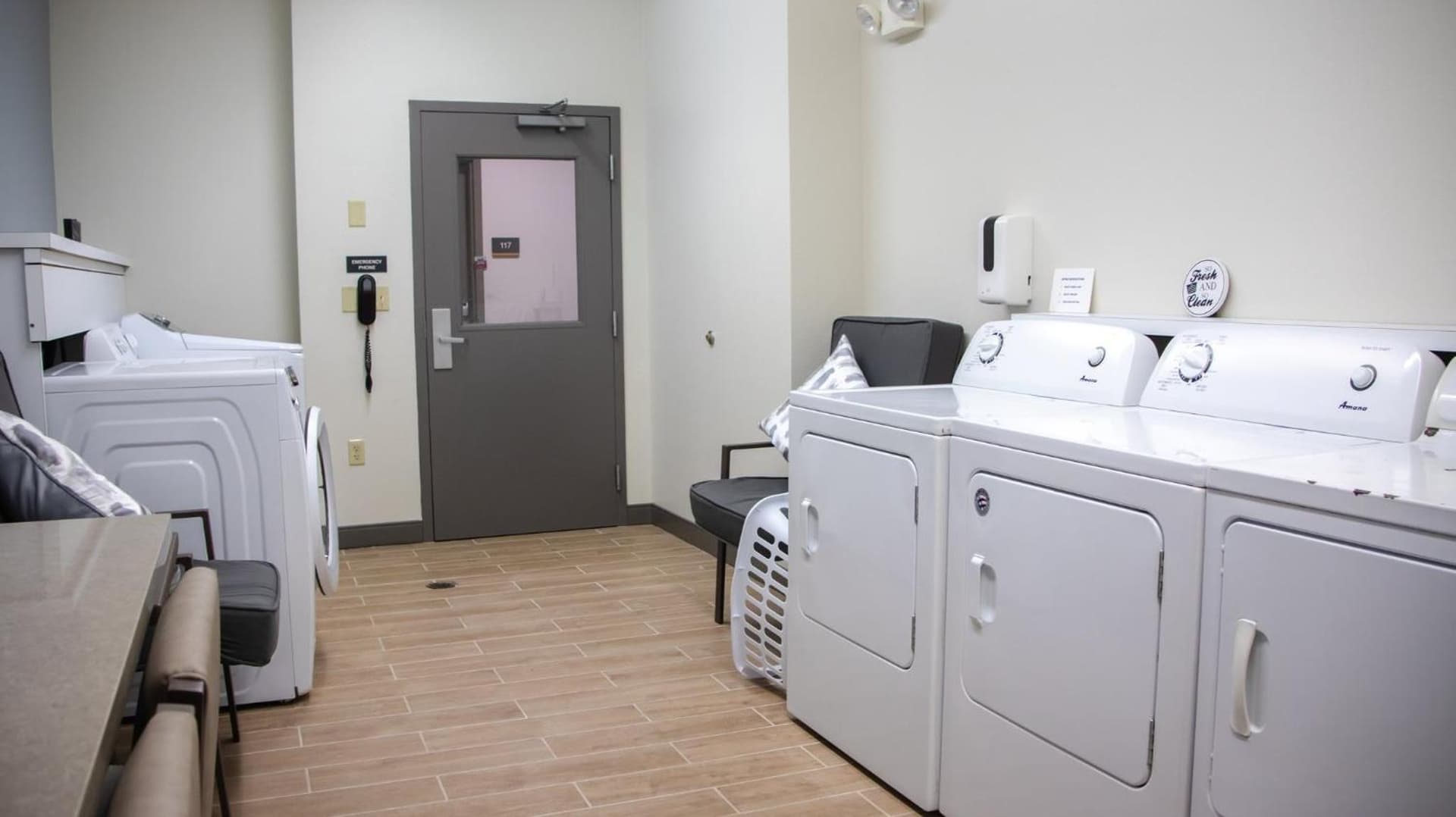 Candlewood Suites - Peoria at Grand Prairie by IHG gallery photo in Peoria, IL — image 11