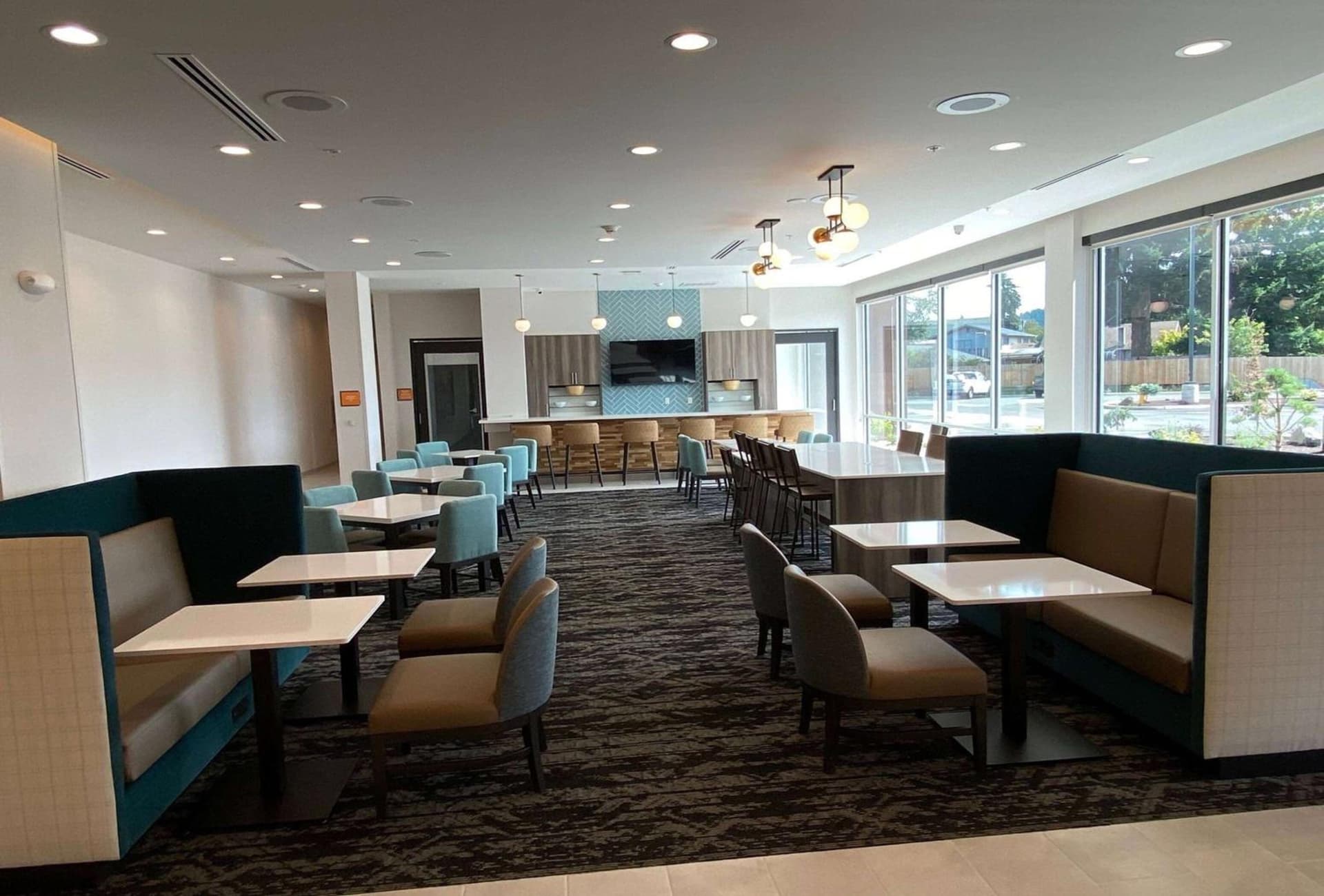 La Quinta Inn & Suites by Wyndham Centralia gallery photo in Centralia, WA — image 23