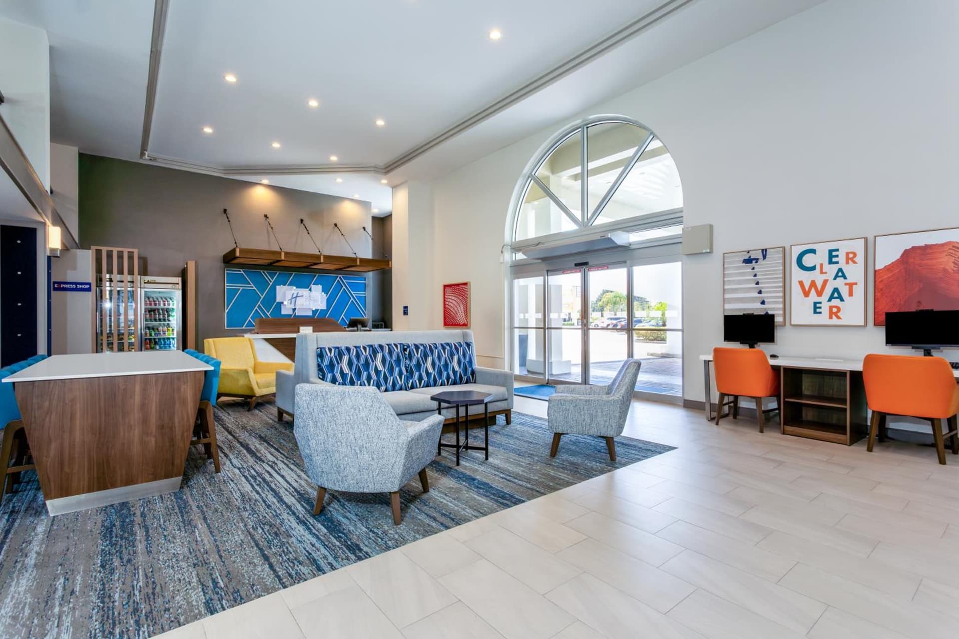 Holiday Inn Express Hotel Clearwater East - ICOT Center by IHG interior in Pinellas Park, FL — gallery photo 2