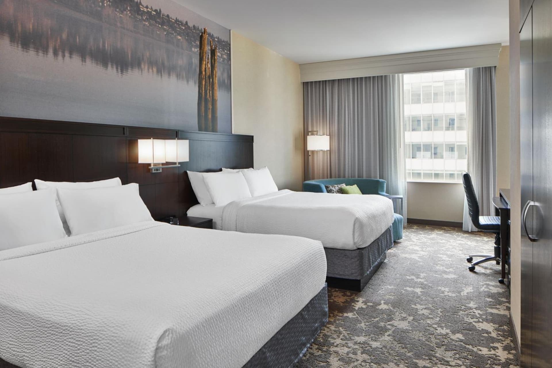 Courtyard by Marriott Portland City Center gallery photo in Portland, OR — image 49