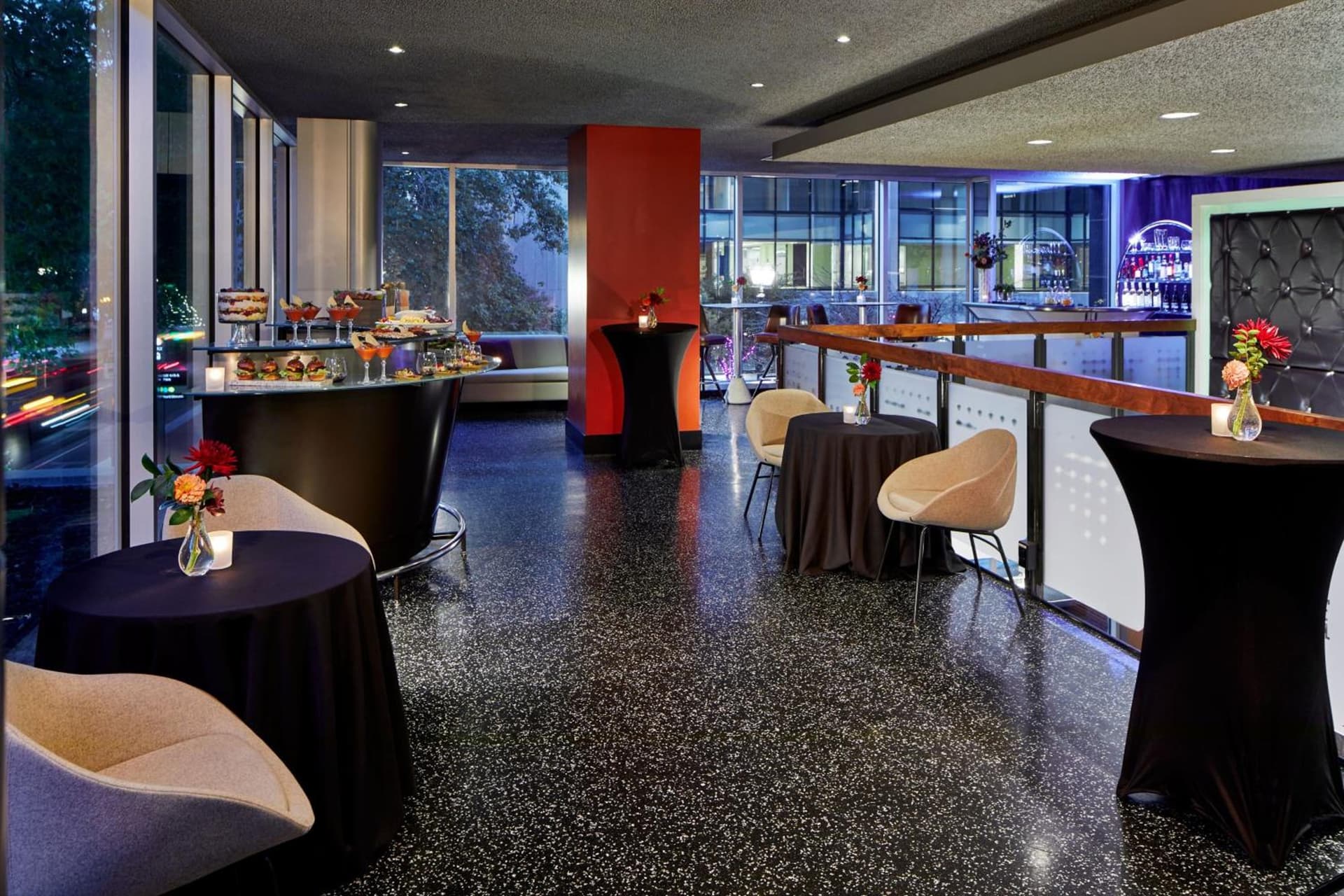 Courtyard by Marriott Portland City Center gallery photo in Portland, OR — image 18