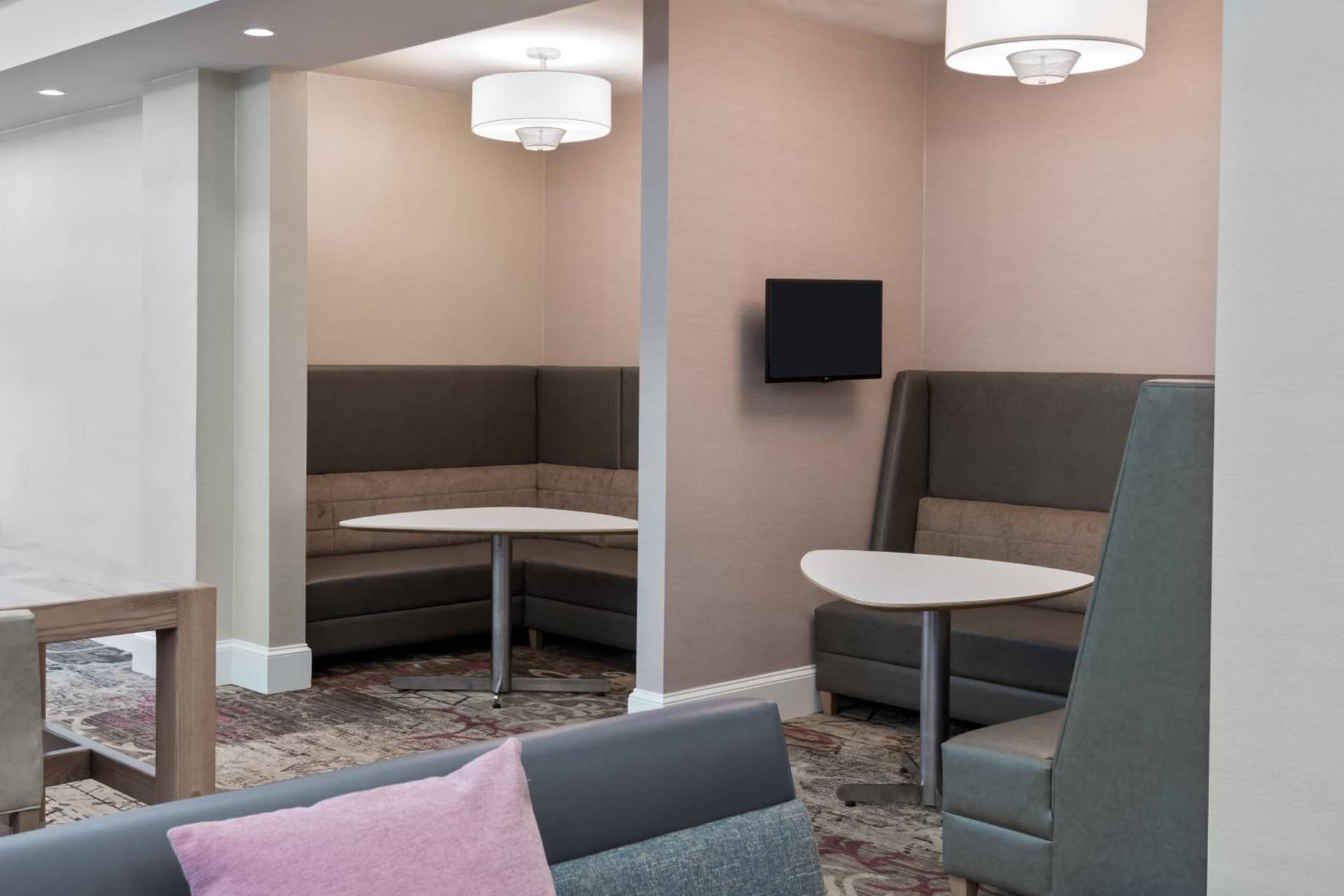 Residence Inn Wayne gallery photo in Wayne, NJ — image 10