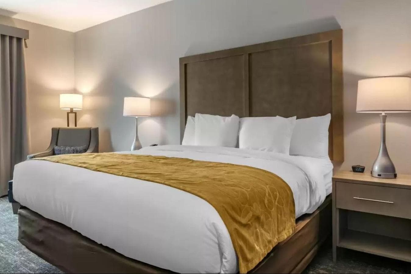Comfort Inn & Suites Jacksonville - Orange Park Near Naval Air Station property views in Jacksonville, FL — gallery photo 3