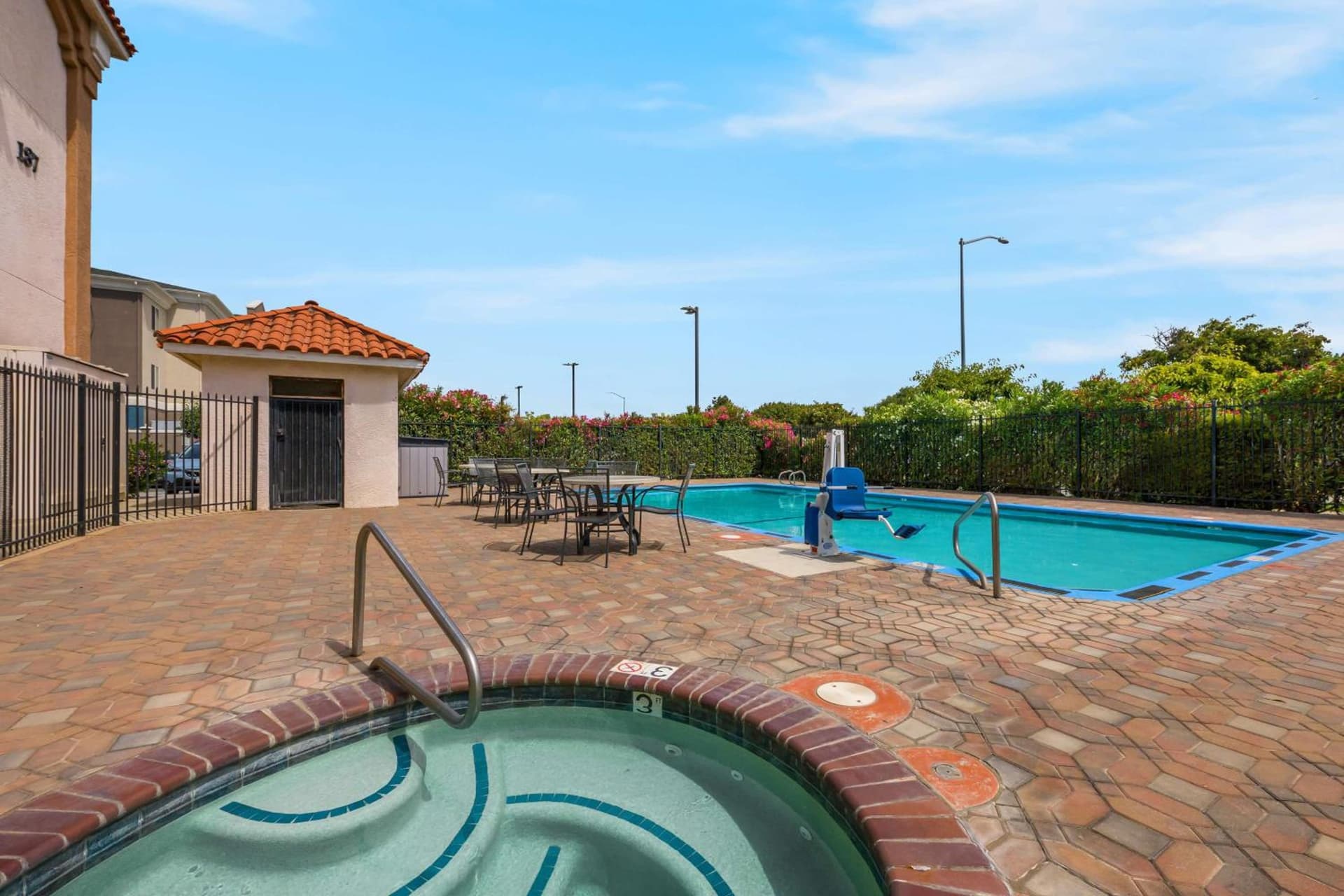 Best Western Salinas Valley Inn & Suites gallery photo in Salinas, CA — image 28