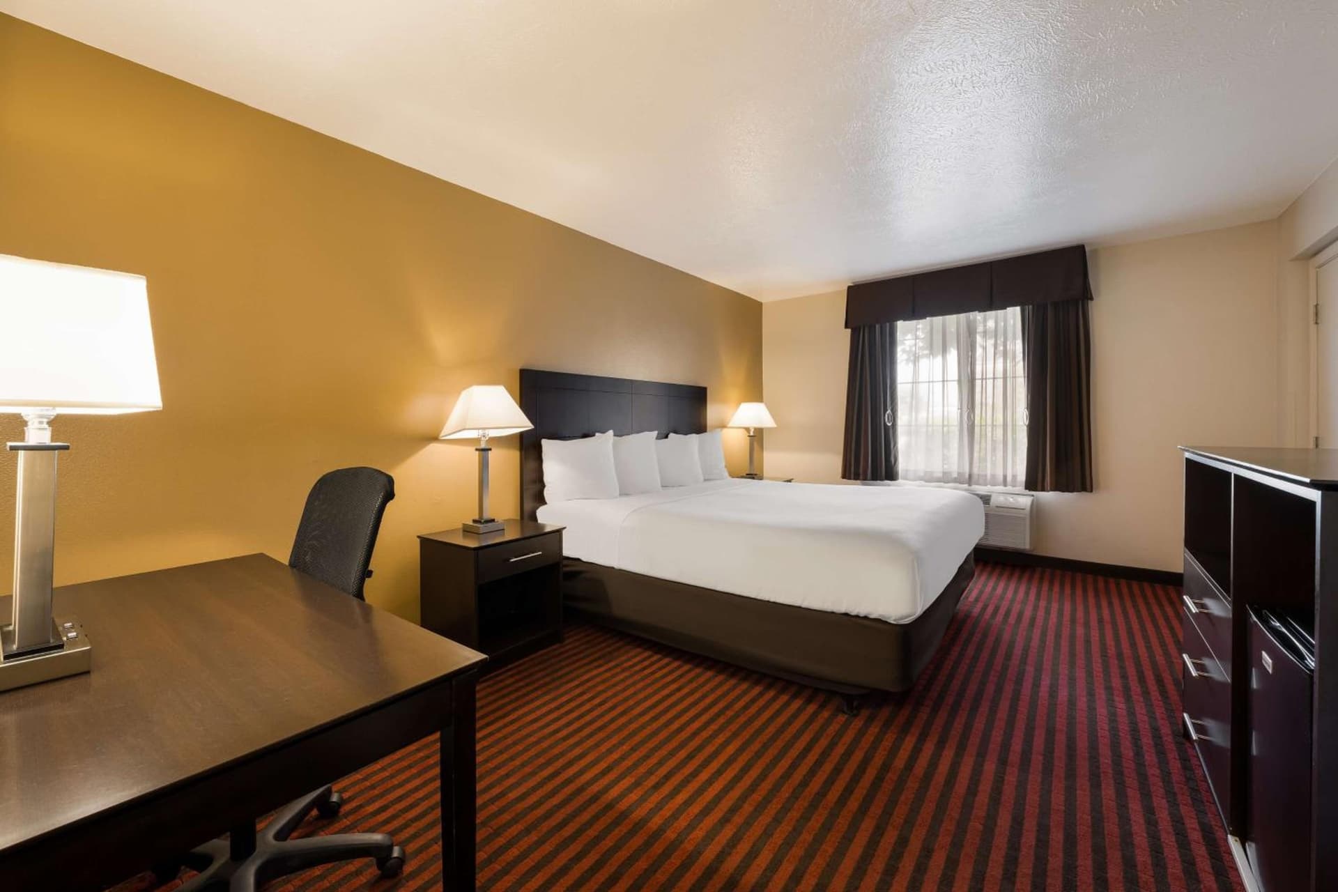 Best Western Salinas Valley Inn & Suites gallery photo in Salinas, CA — image 22