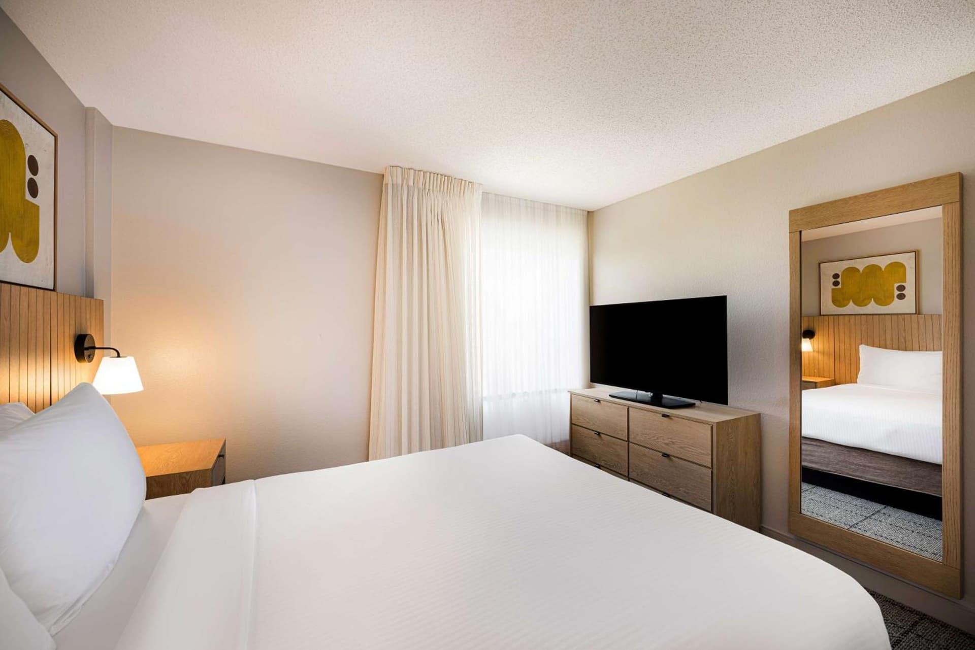 Sonesta Simply Suites Jersey City gallery photo in Jersey City, NJ — image 22