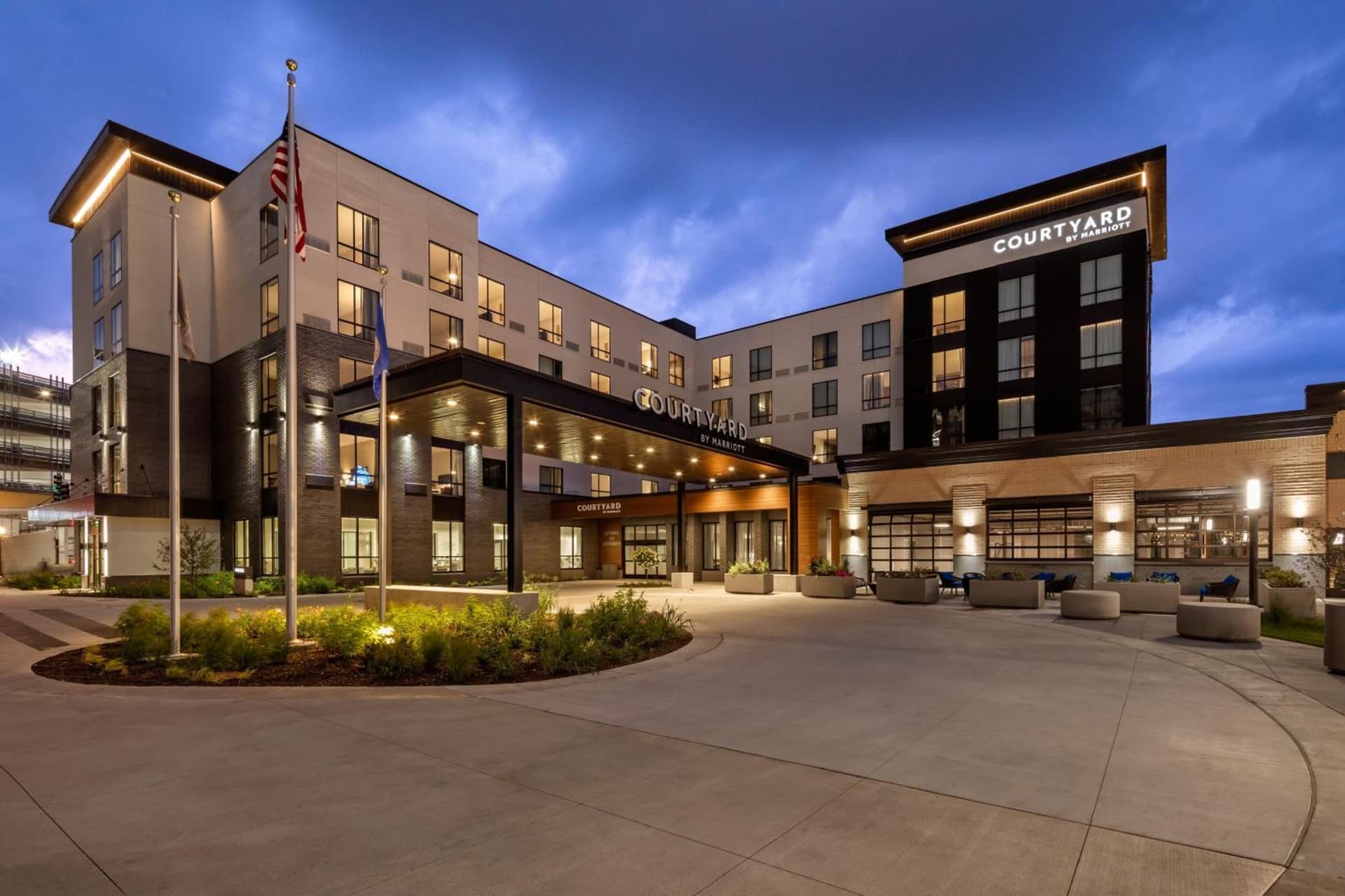 Courtyard by Marriott St Paul Downtown featured exterior or lobby in Saint Paul, MN — similar hotel