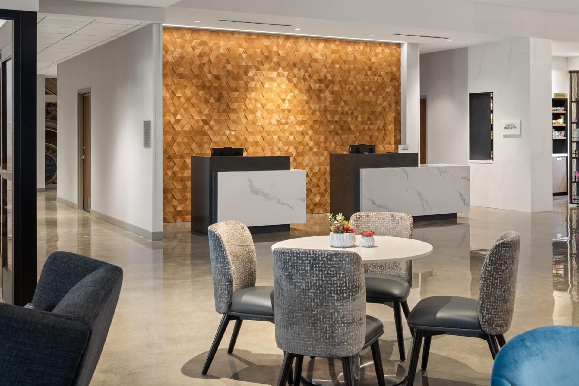 Courtyard by Marriott St Paul Downtown property views in Saint Paul, MN — gallery photo 3