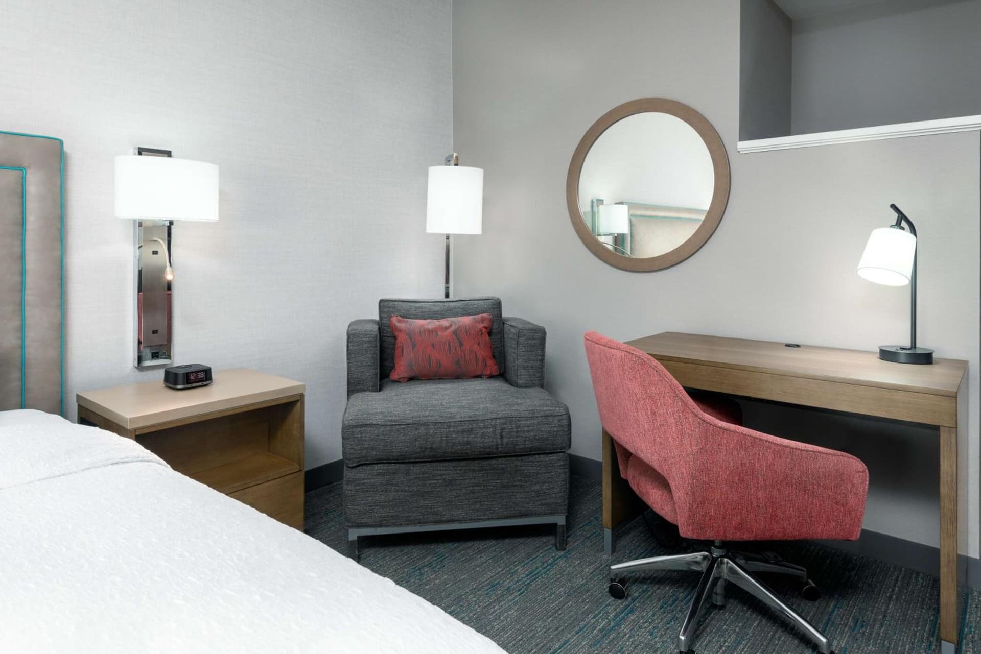 Hampton Inn Boston Bedford Burlington gallery photo in Billerica, MA — image 40