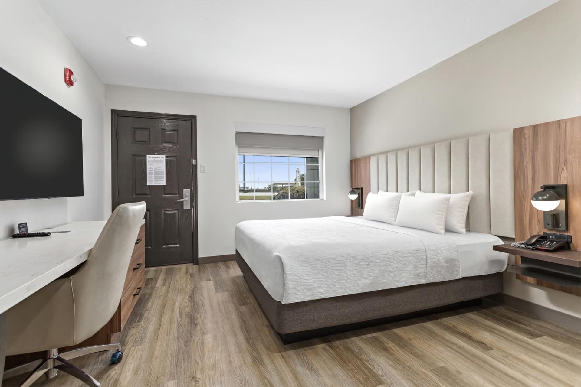 Baymont by Wyndham Beaumont gallery photo in Beaumont, TX — image 46