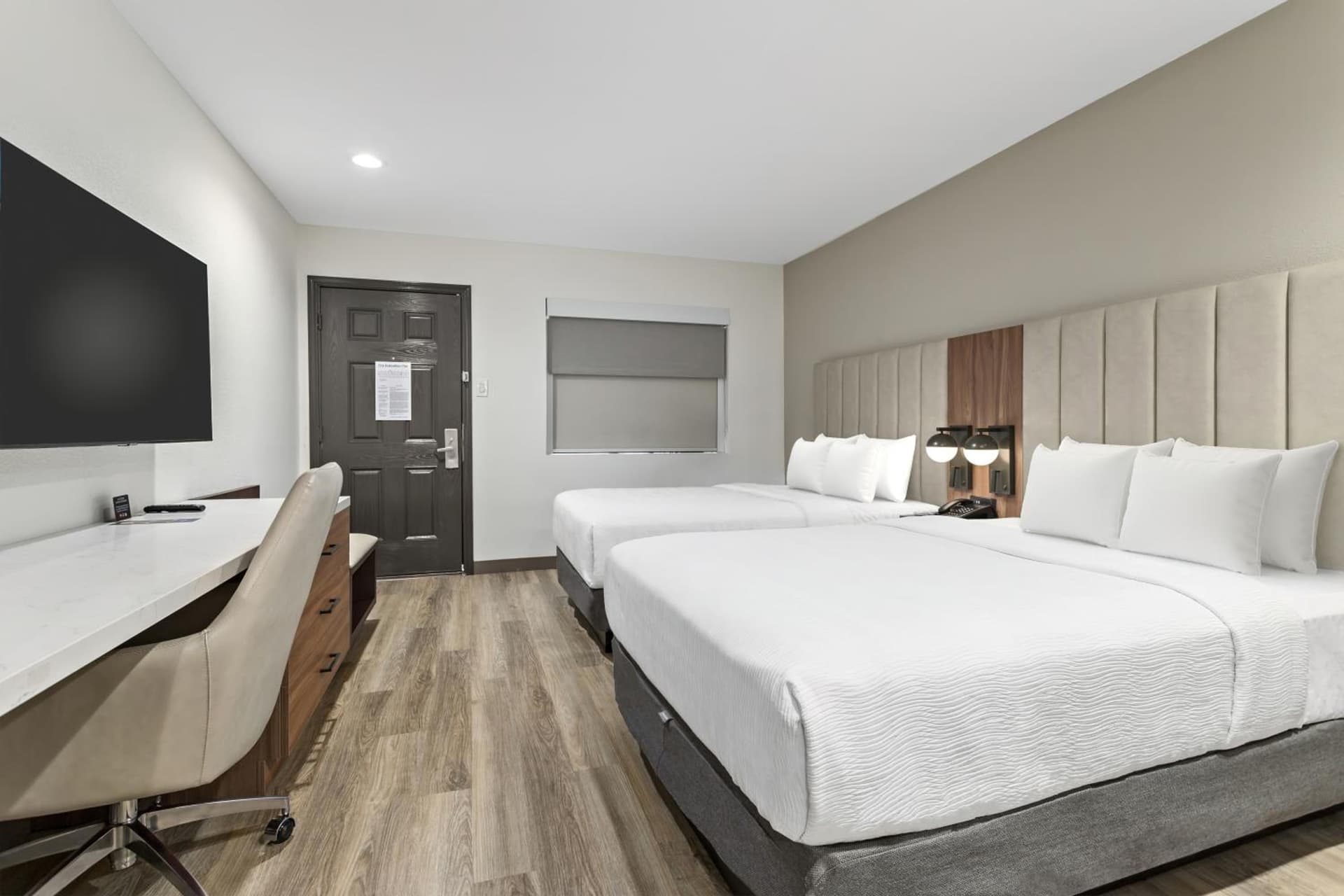 Baymont by Wyndham Beaumont gallery photo in Beaumont, TX — image 37