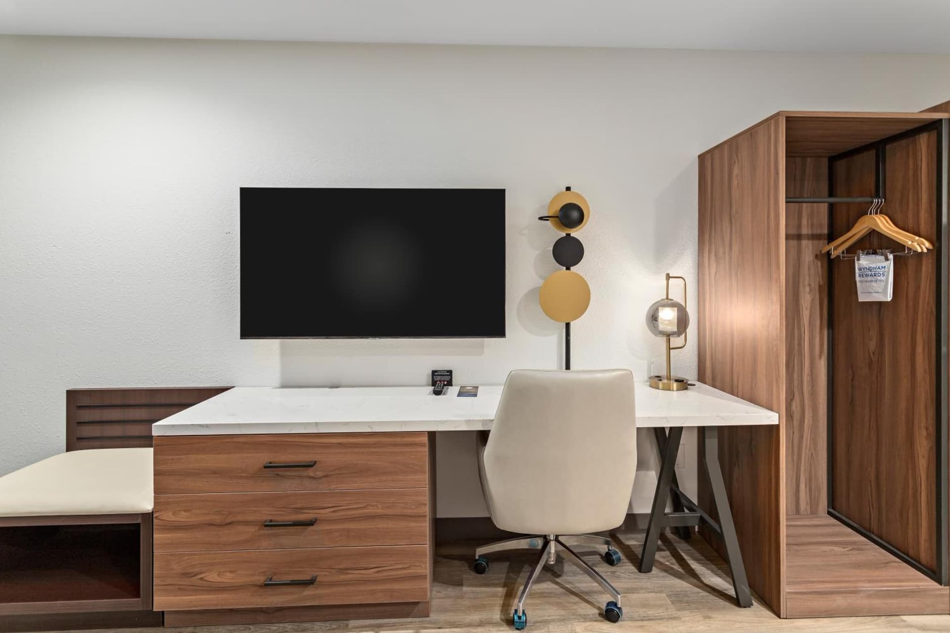 Baymont by Wyndham Beaumont gallery photo in Beaumont, TX — image 6