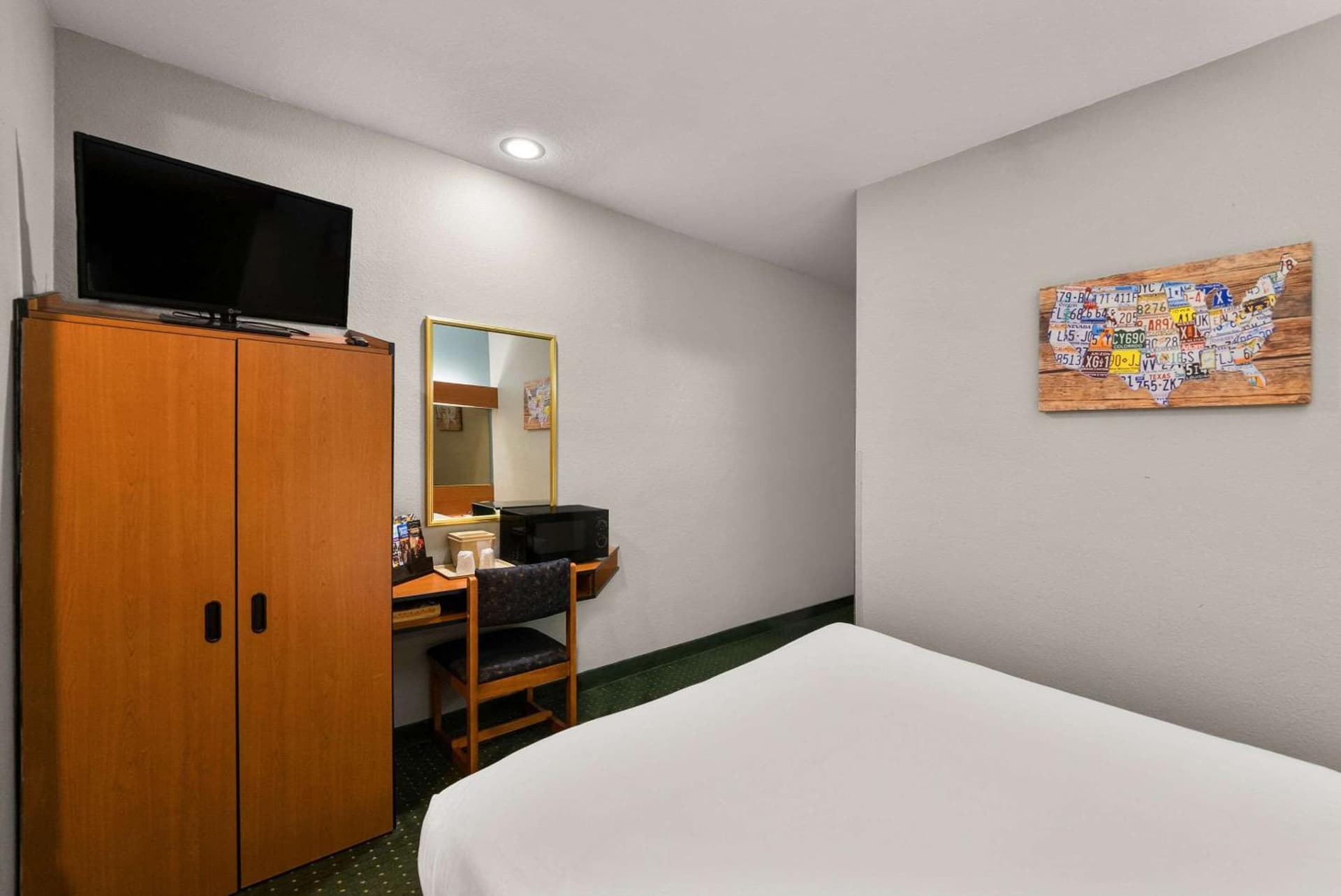 Econo Lodge Inn & Suites Mesquite - Dallas East gallery photo in Mesquite, TX — image 72