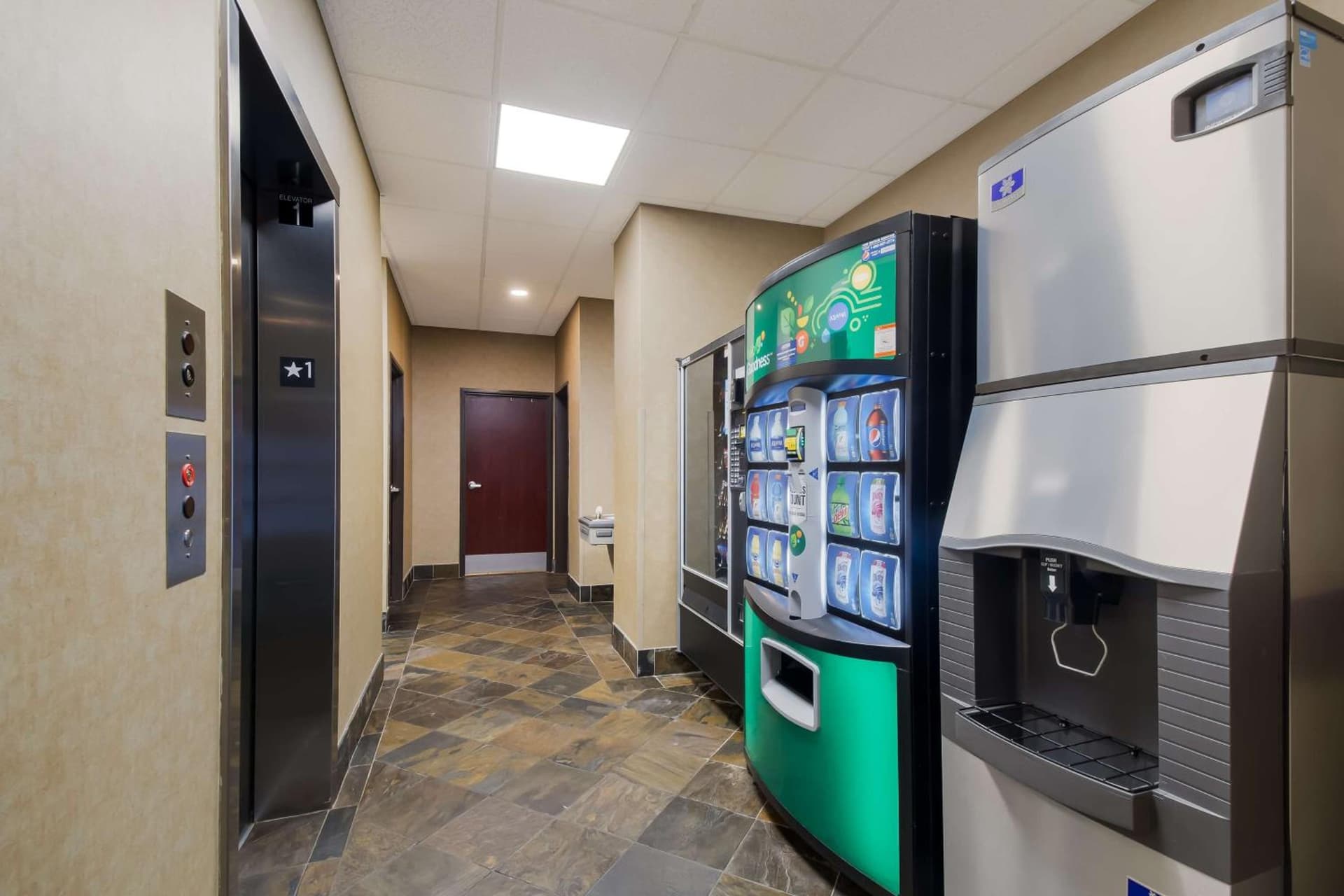 Best Western University Inn and Suites gallery photo in Forest Grove, OR — image 32