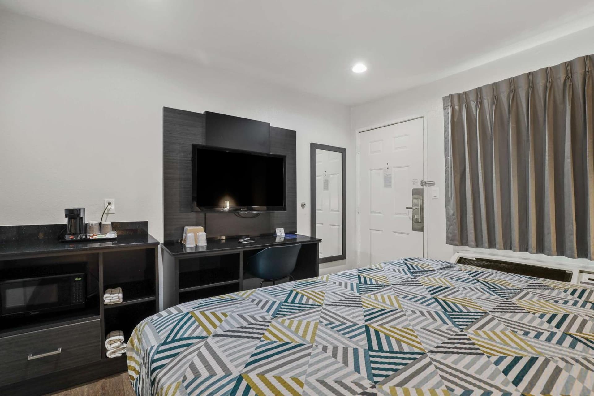 Suites Escondido CA gallery photo in Escondido, CA — image 5