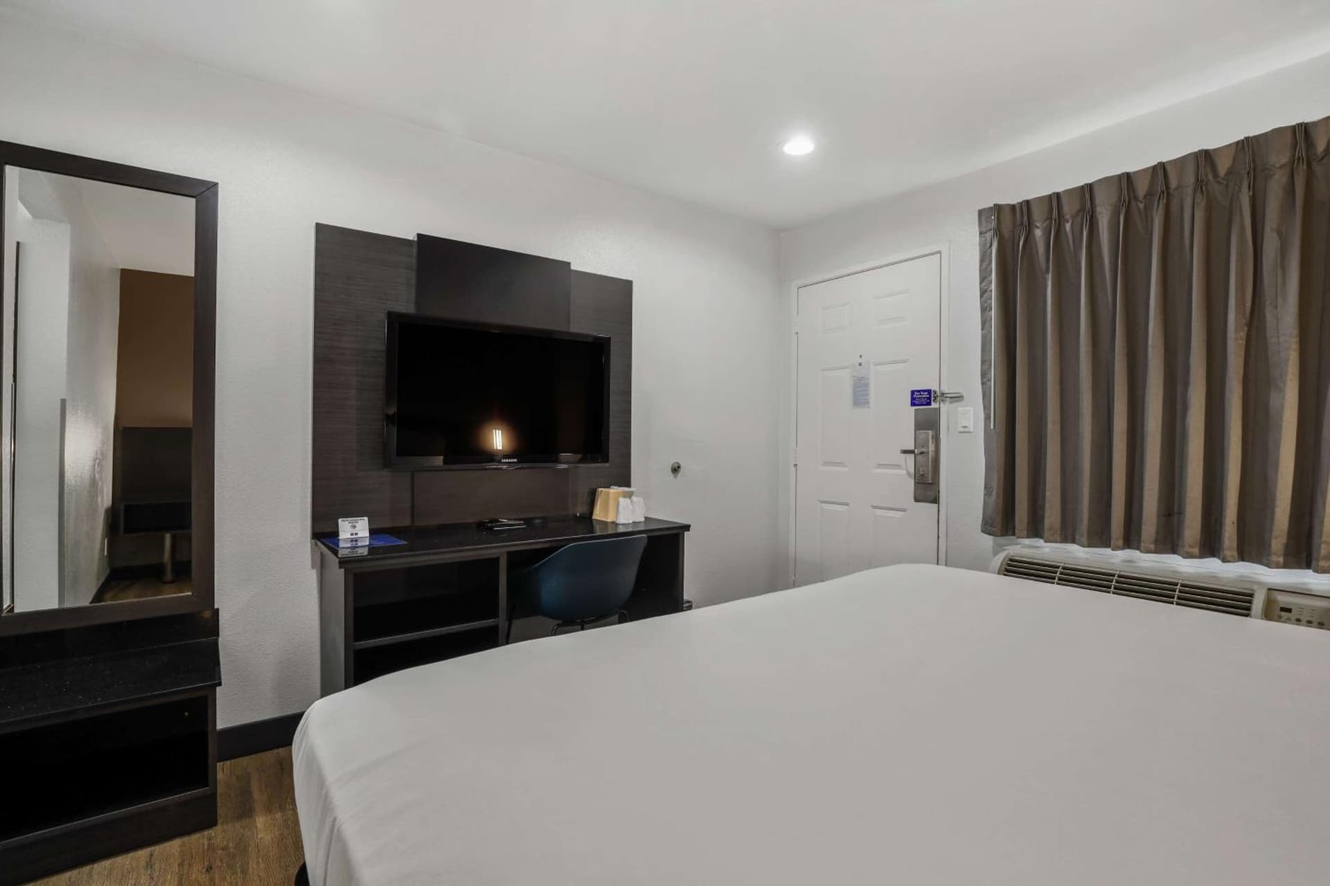 Suites Escondido CA gallery photo in Escondido, CA — image 10
