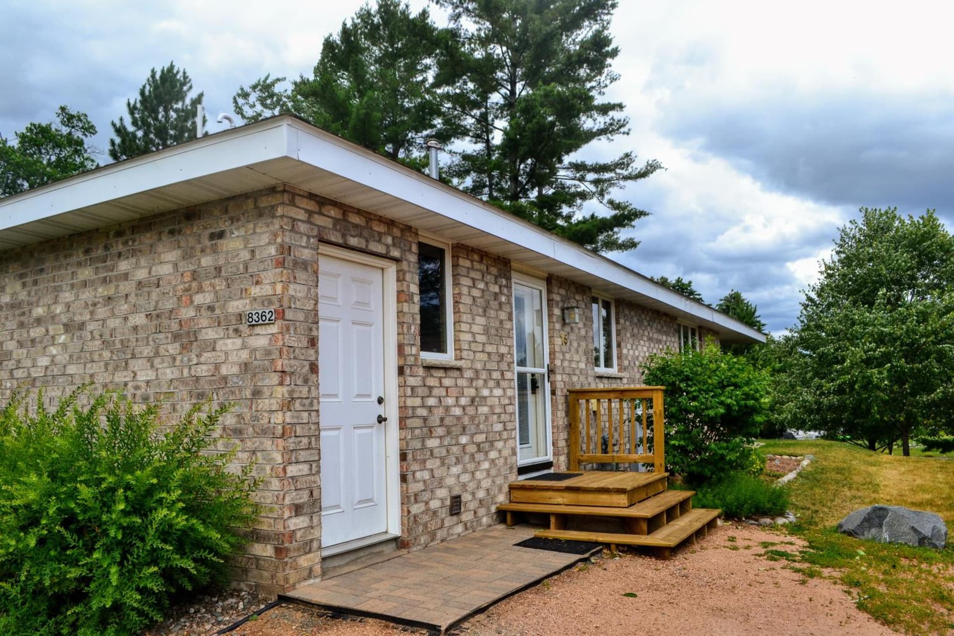 Northern Resort 15 featured exterior or lobby in Minocqua, WI — similar hotel