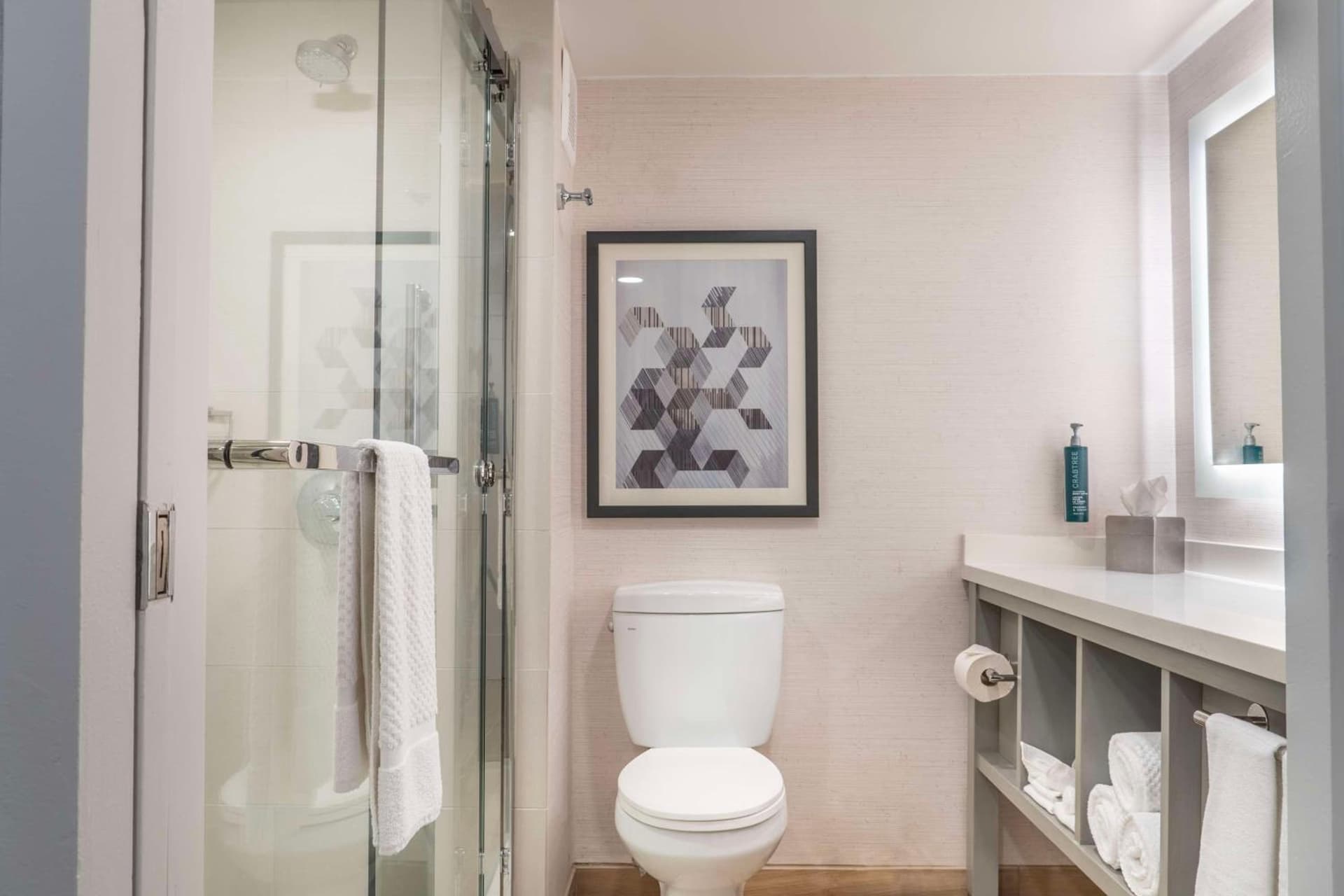 Orange County Hotel gallery photo in Santa Ana, CA — image 10
