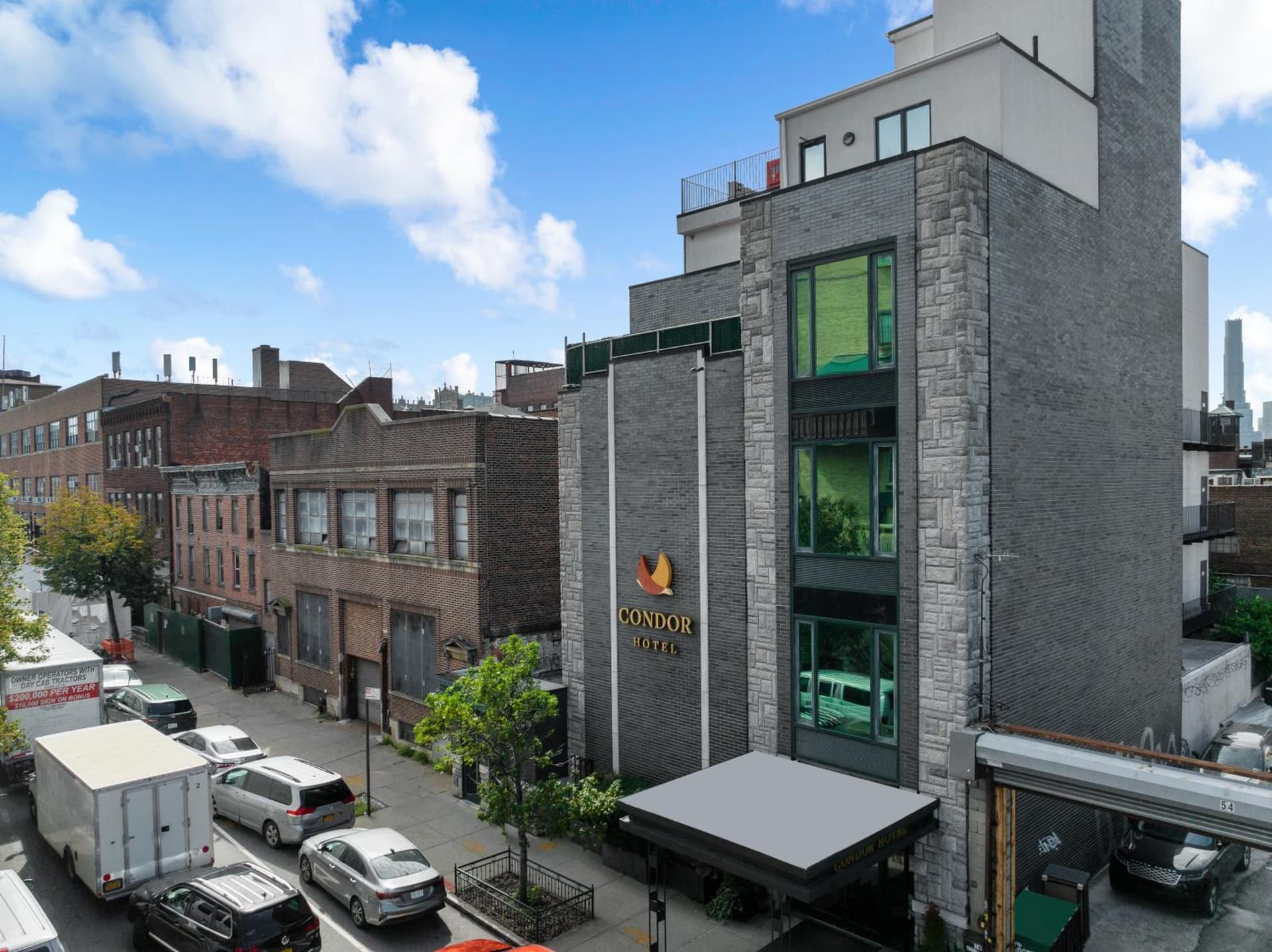 Aura Hotel Brooklyn property views in Brooklyn, NY — gallery photo 3