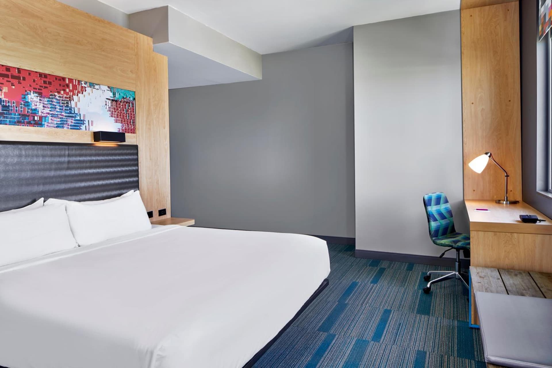 Aloft Miami Aventura interior in Aventura, FL — gallery photo 2