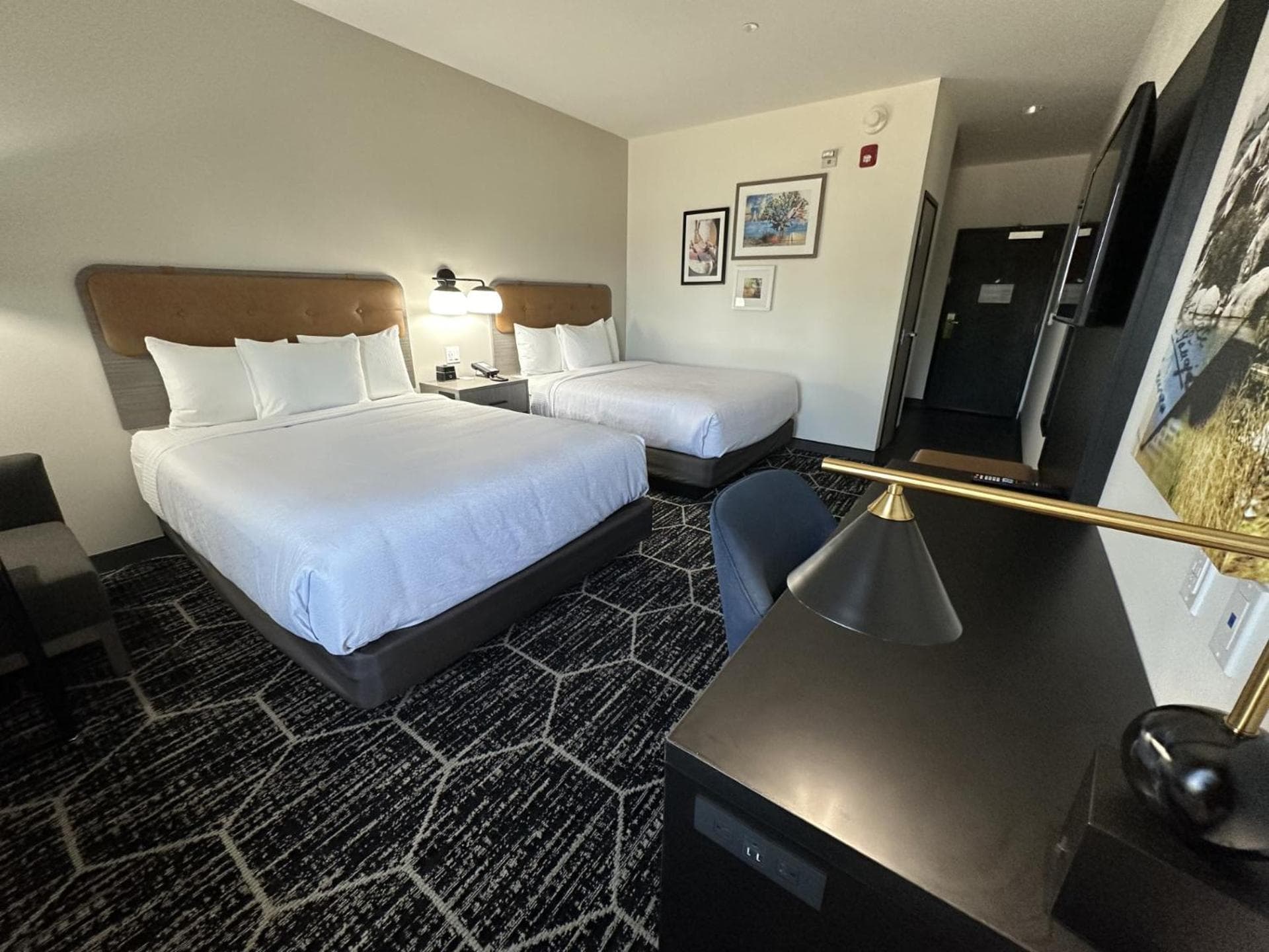 La Quinta Inn & Suites by Wyndham Yucaipa gallery photo in Yucaipa, CA — image 4