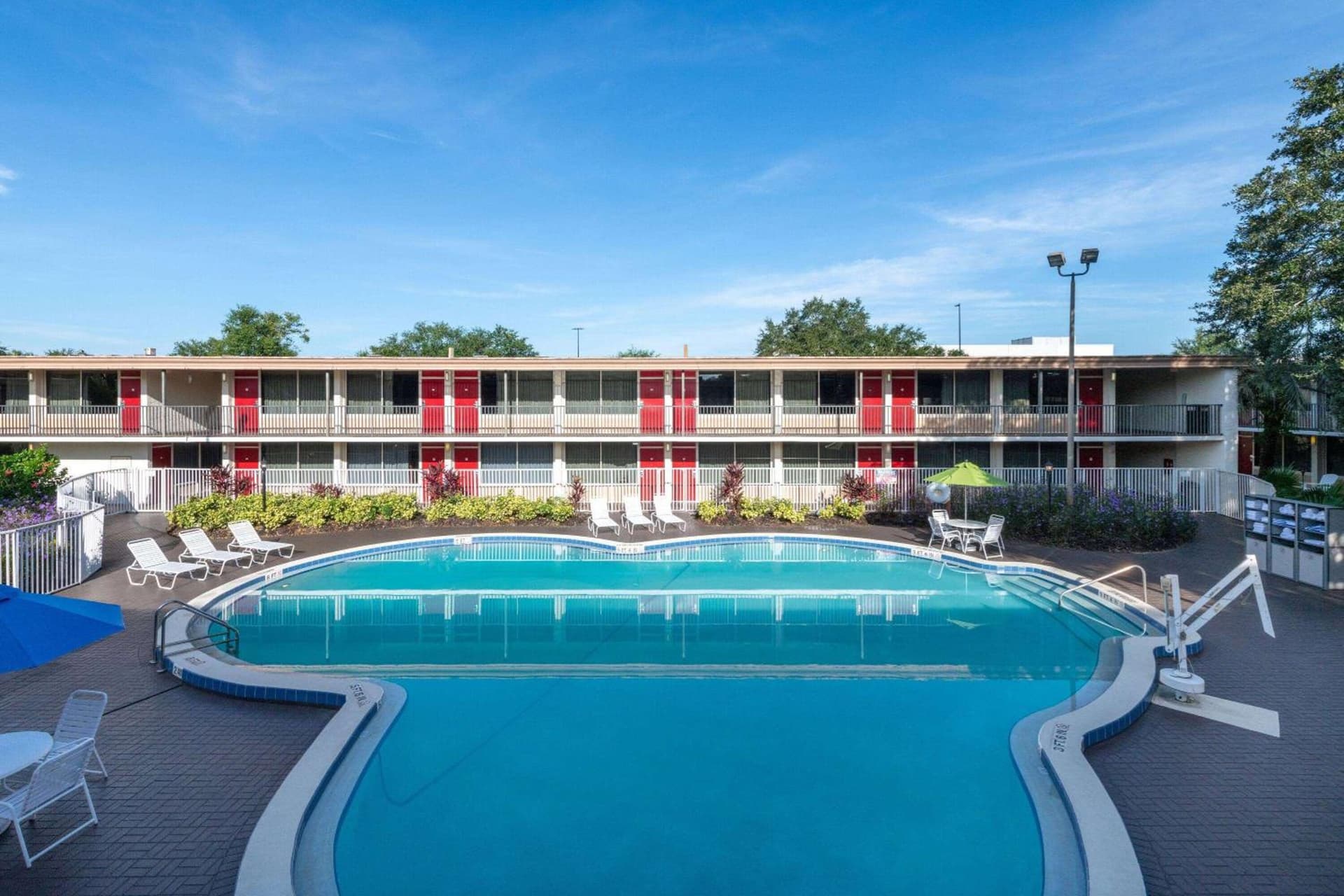 Ramada by Wyndham Kissimmee Gateway - Free Theme Park Shuttle property views in Orlando, FL — gallery photo 3