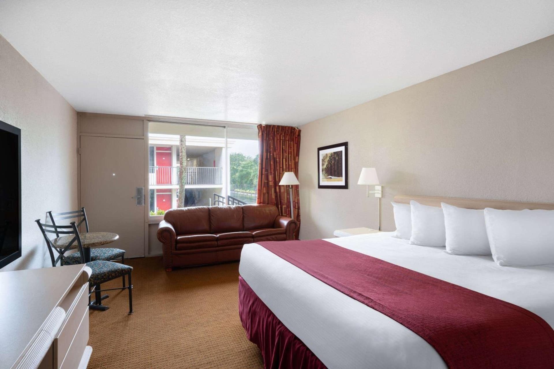 Ramada by Wyndham Kissimmee Gateway - Free Theme Park Shuttle gallery photo in Orlando, FL — image 110