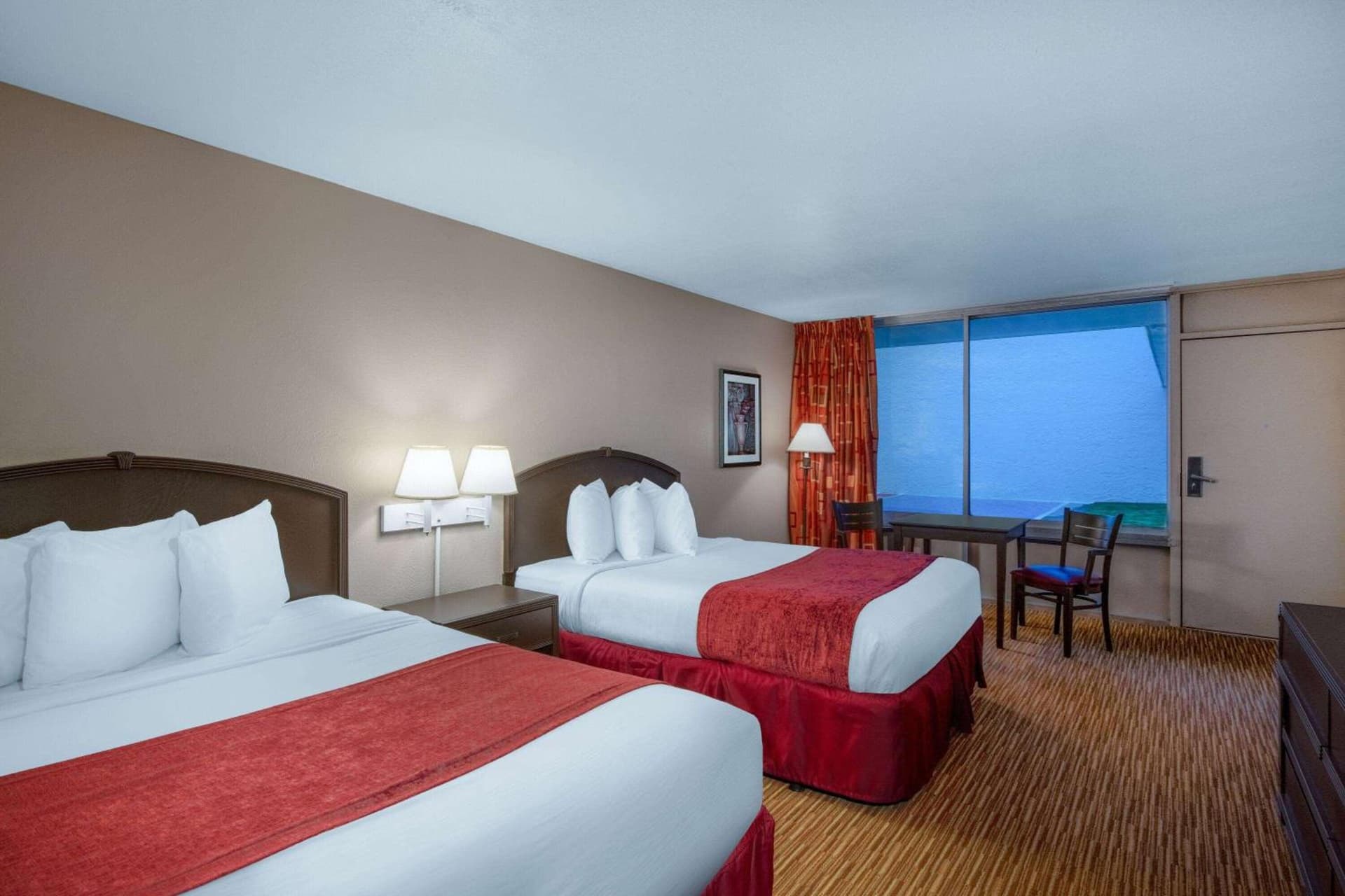 Ramada by Wyndham Kissimmee Gateway - Free Theme Park Shuttle gallery photo in Orlando, FL — image 66