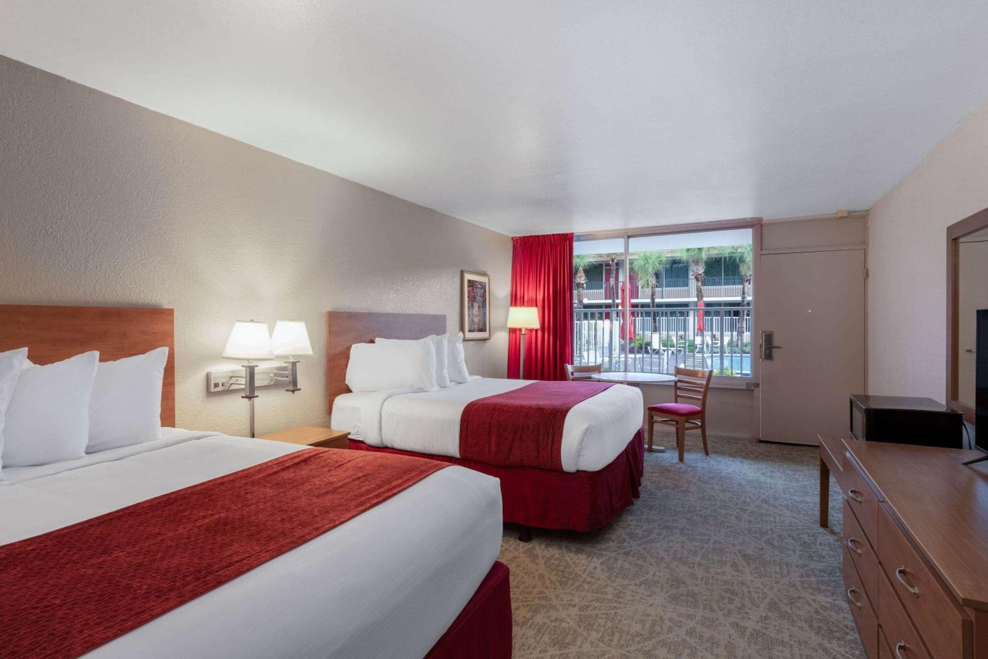 Ramada by Wyndham Kissimmee Gateway - Free Theme Park Shuttle gallery photo in Orlando, FL — image 20