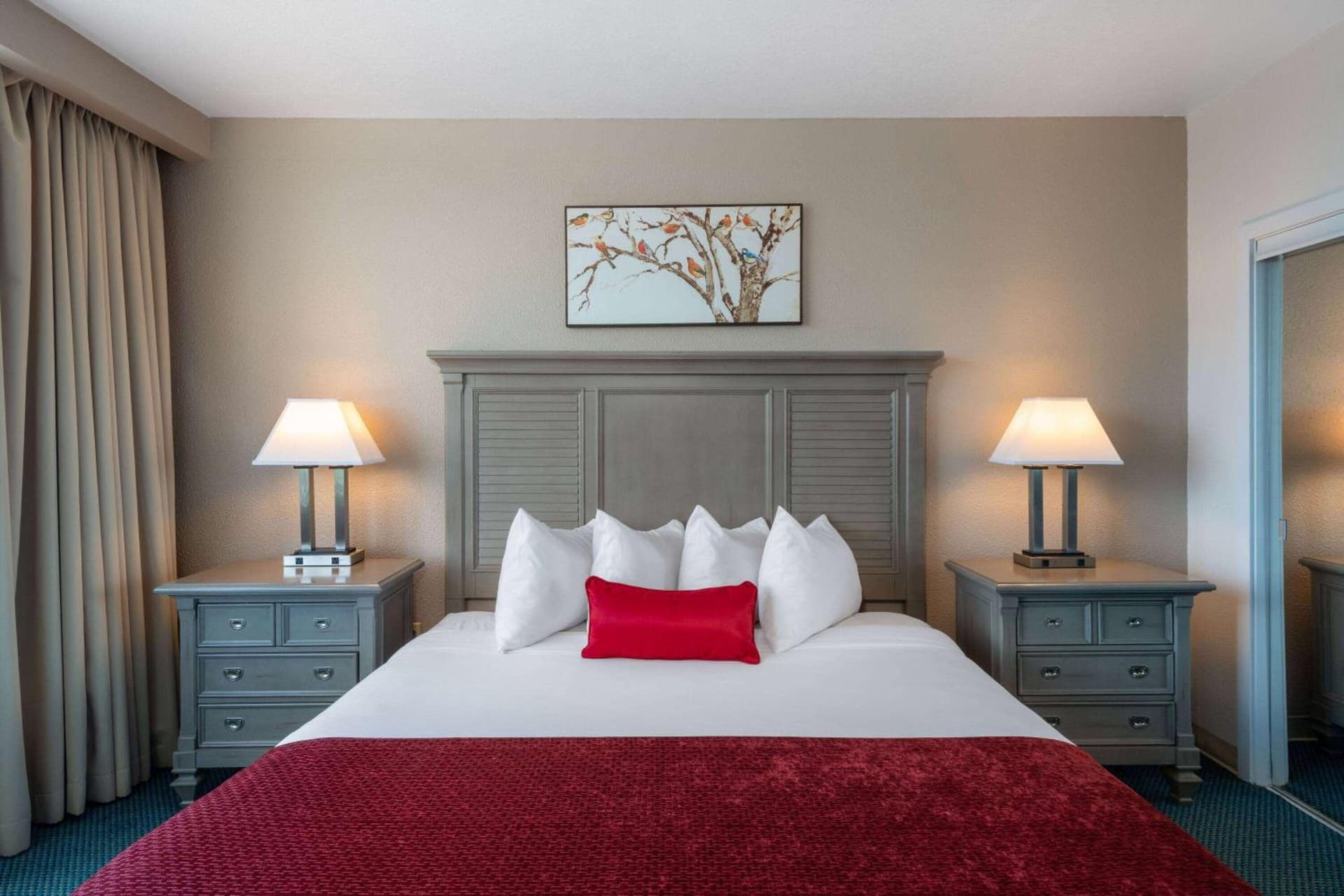 Ramada by Wyndham Kissimmee Gateway - Free Theme Park Shuttle gallery photo in Orlando, FL — image 86