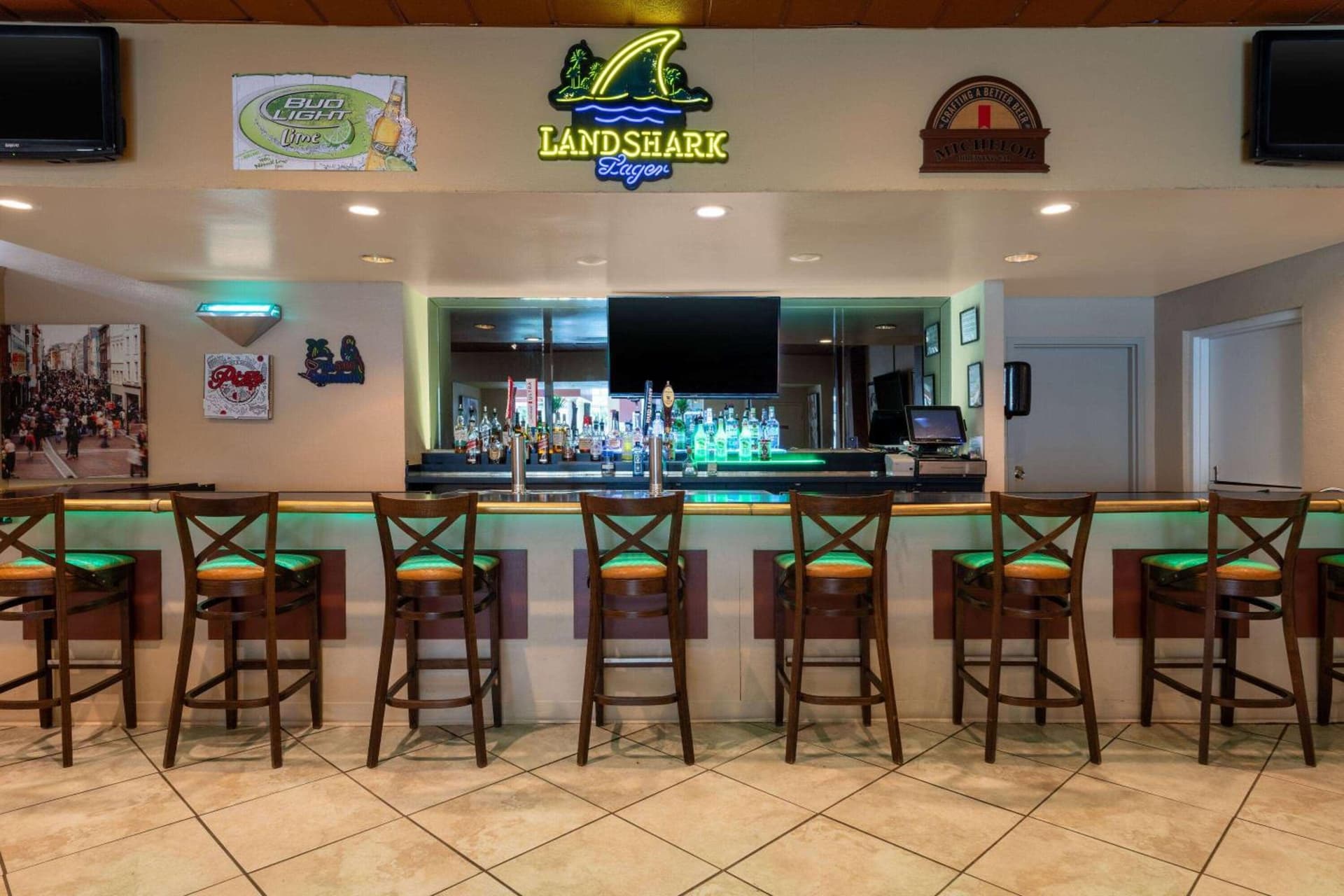 Ramada by Wyndham Kissimmee Gateway - Free Theme Park Shuttle gallery photo in Orlando, FL — image 83