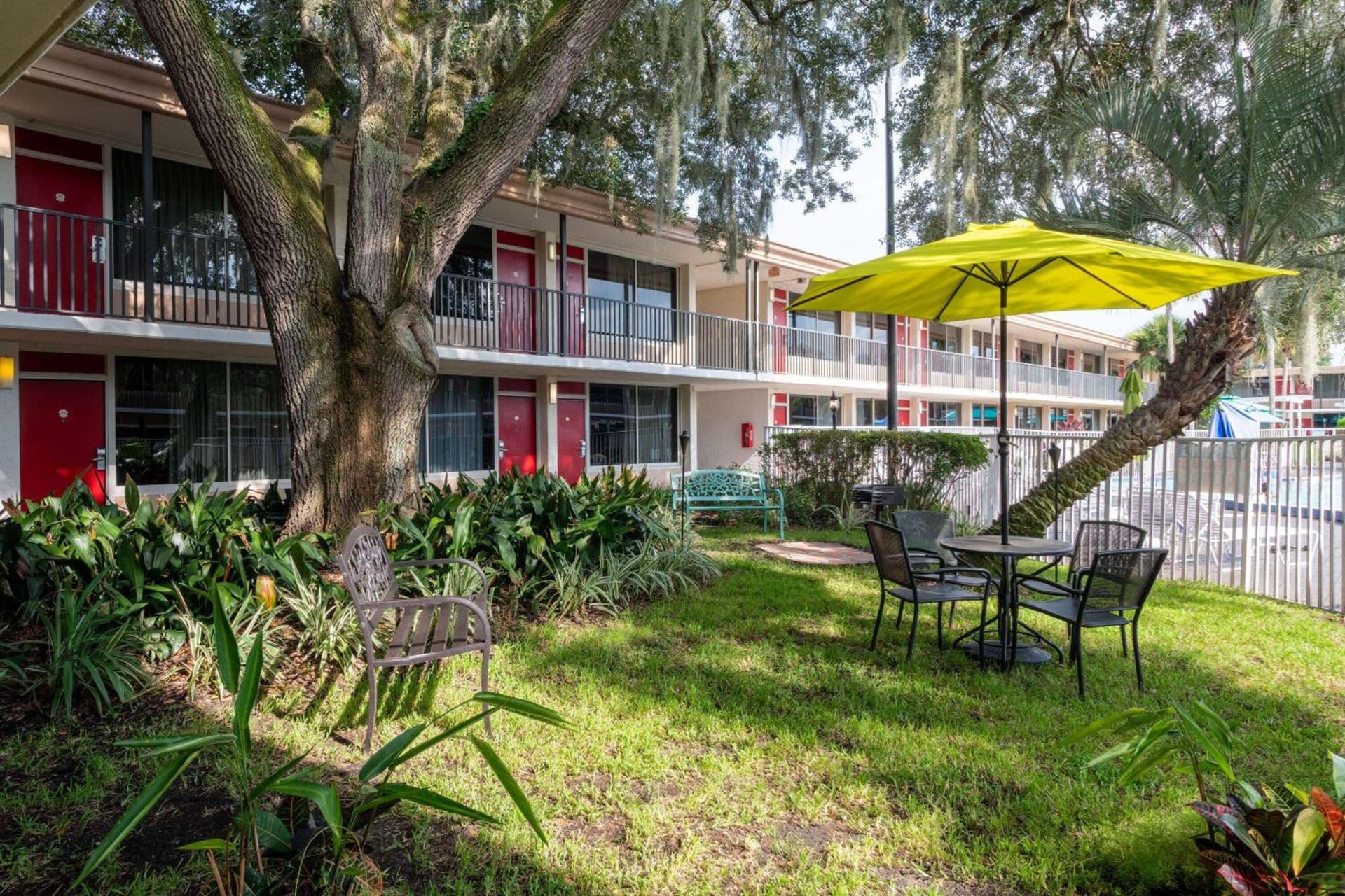 Ramada by Wyndham Kissimmee Gateway - Free Theme Park Shuttle gallery photo in Orlando, FL — image 101