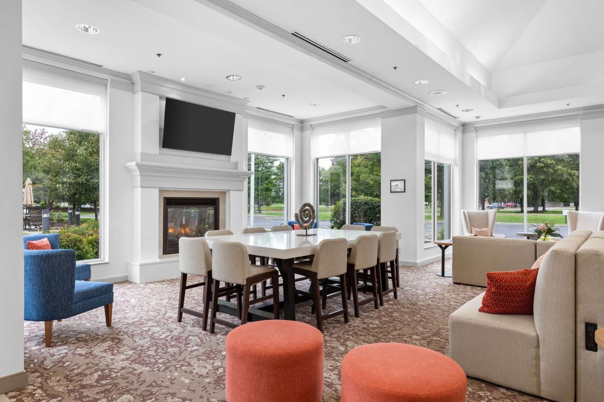 Hilton Garden Inn Syracuse property views in East Syracuse, NY — gallery photo 3