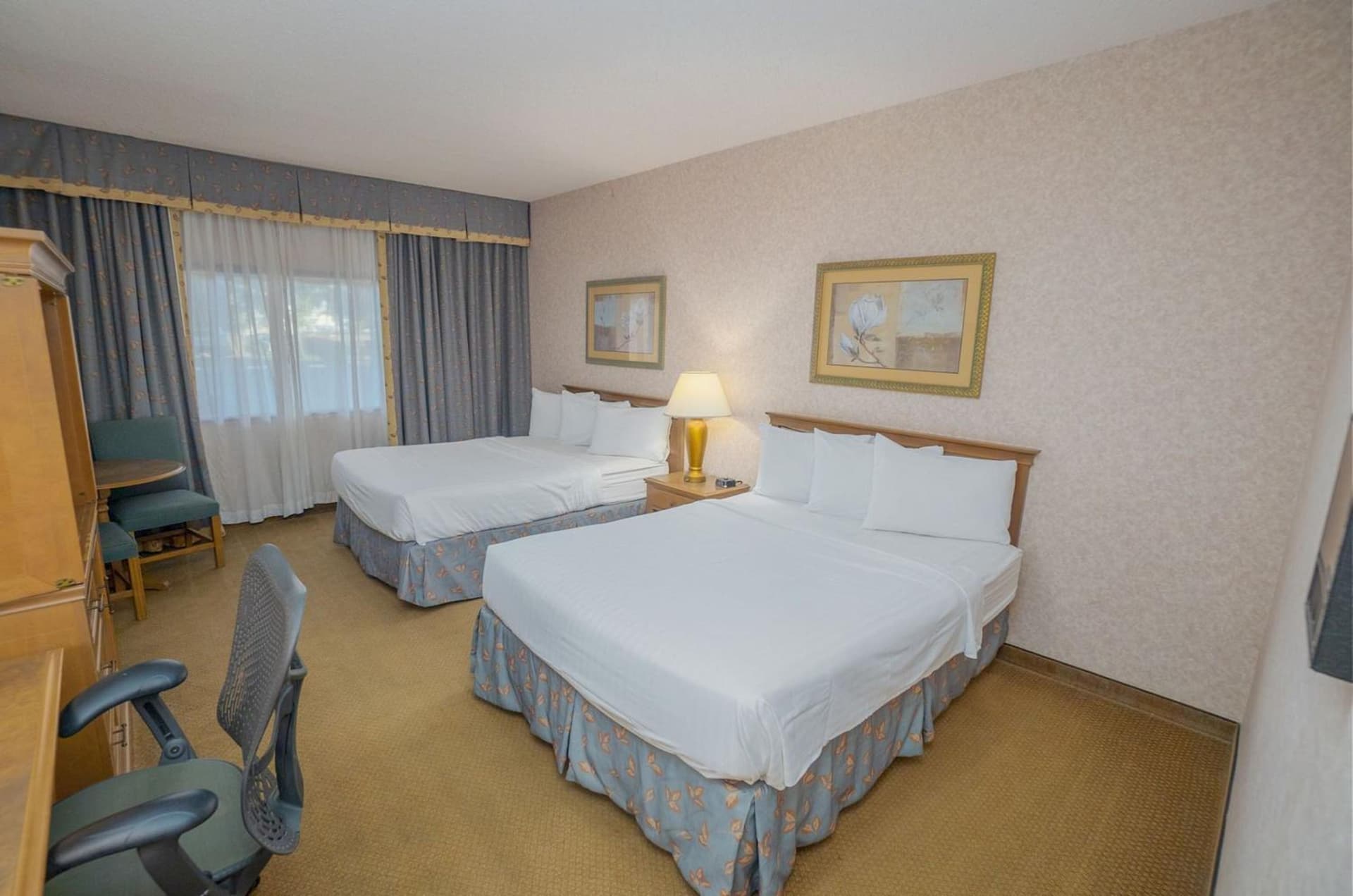 Piccadilly Inn Airport gallery photo in Fresno, CA — image 29
