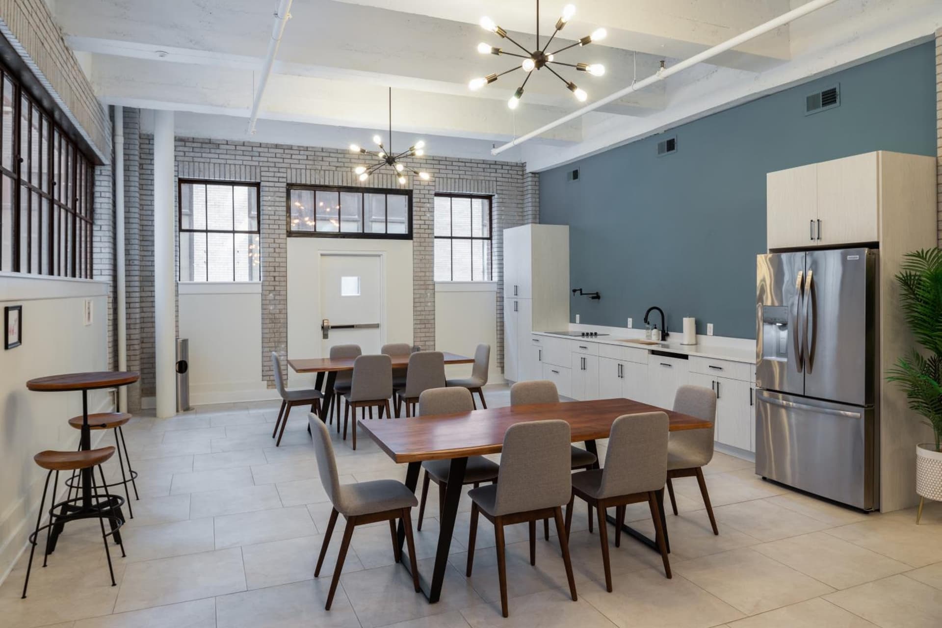 The Ledger Residences by Sosuite - Old City property views in Philadelphia, PA — gallery photo 3