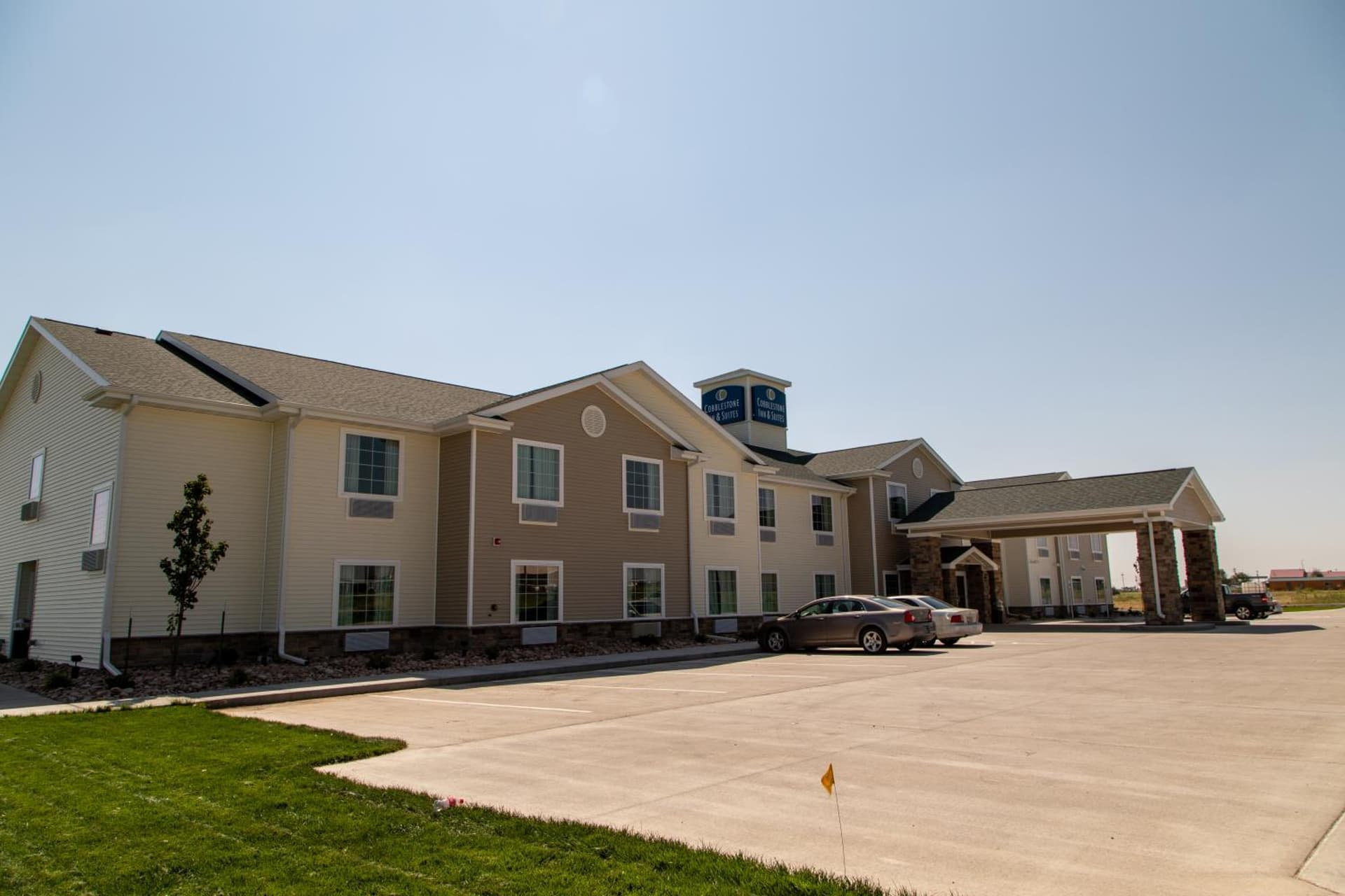 Cobblestone Inn & Suites -Springfield featured exterior or lobby in Springfield, CO — similar hotel