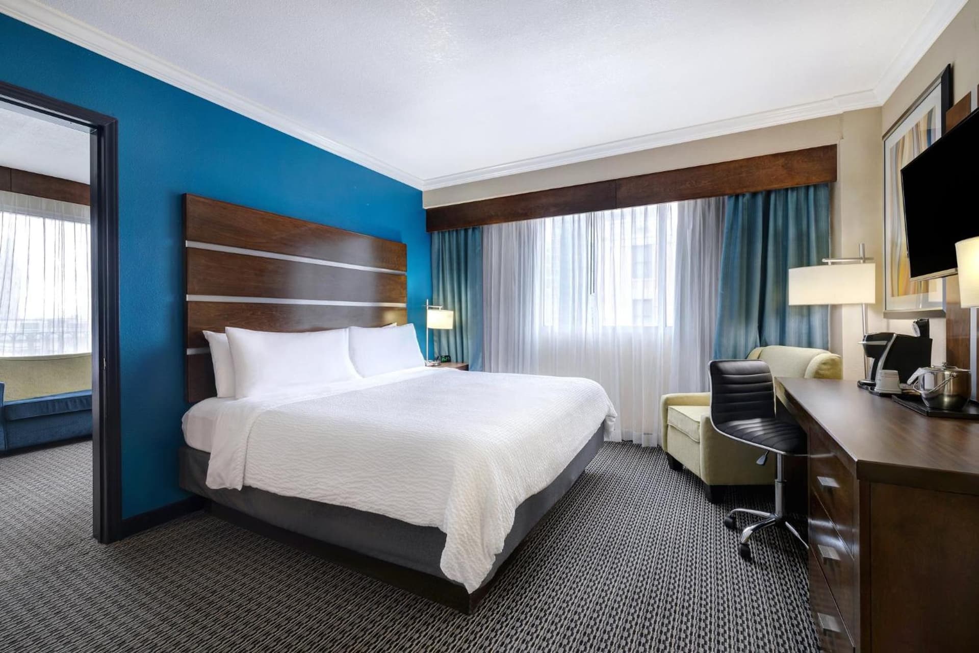 Holiday Inn Houston Downtown by IHG gallery photo in Houston, TX — image 43