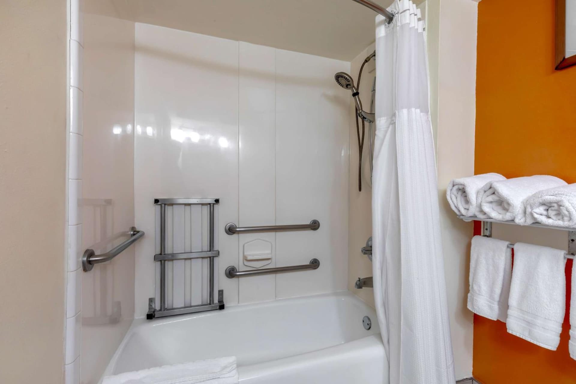Best Western Plus Rockwall Inn & Suites gallery photo in Rockwall, TX — image 24