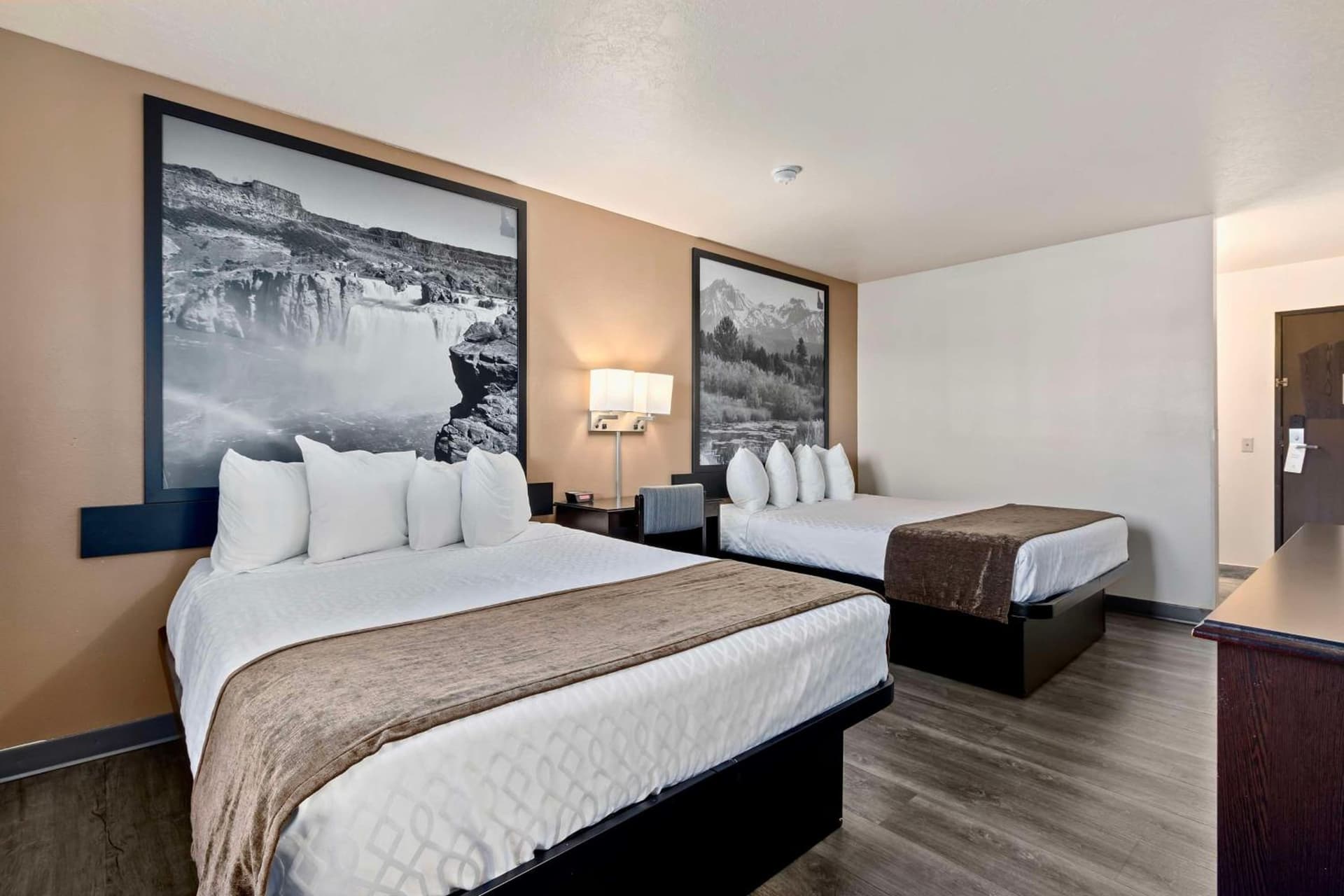 SureStay Hotel by Best Western Twin Falls interior in Twin Falls, ID — gallery photo 2