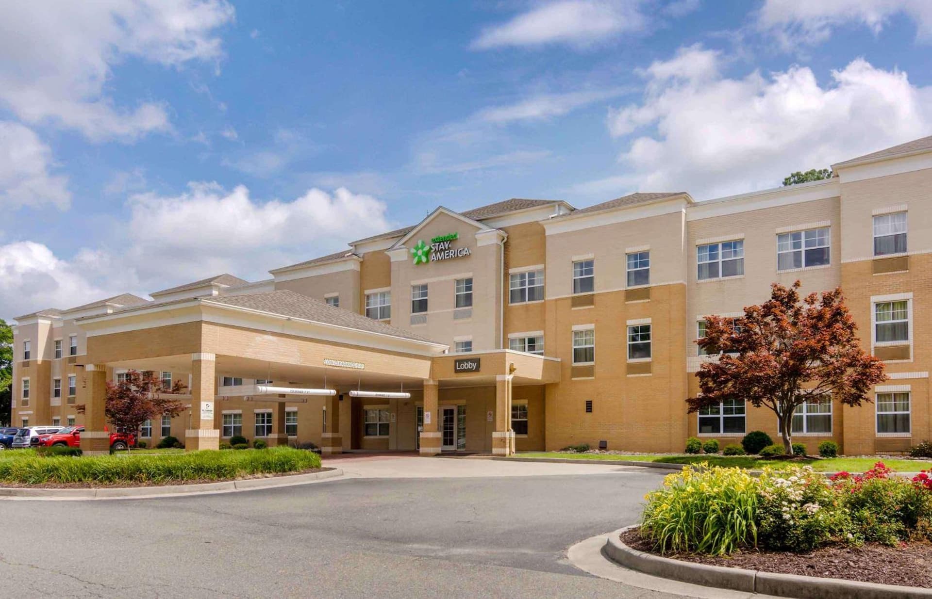 Extended Stay America Suites - Richmond - W Broad Street - Glenside - North property views in Richmond, VA — gallery photo 3