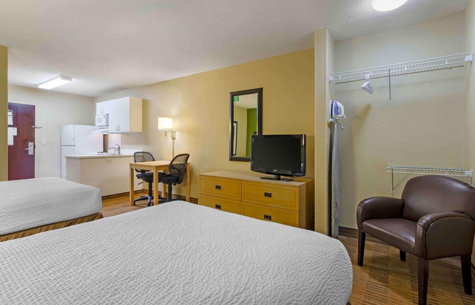 Extended Stay America Suites - Lynchburg - University Blvd gallery photo in Lynchburg, VA — image 53