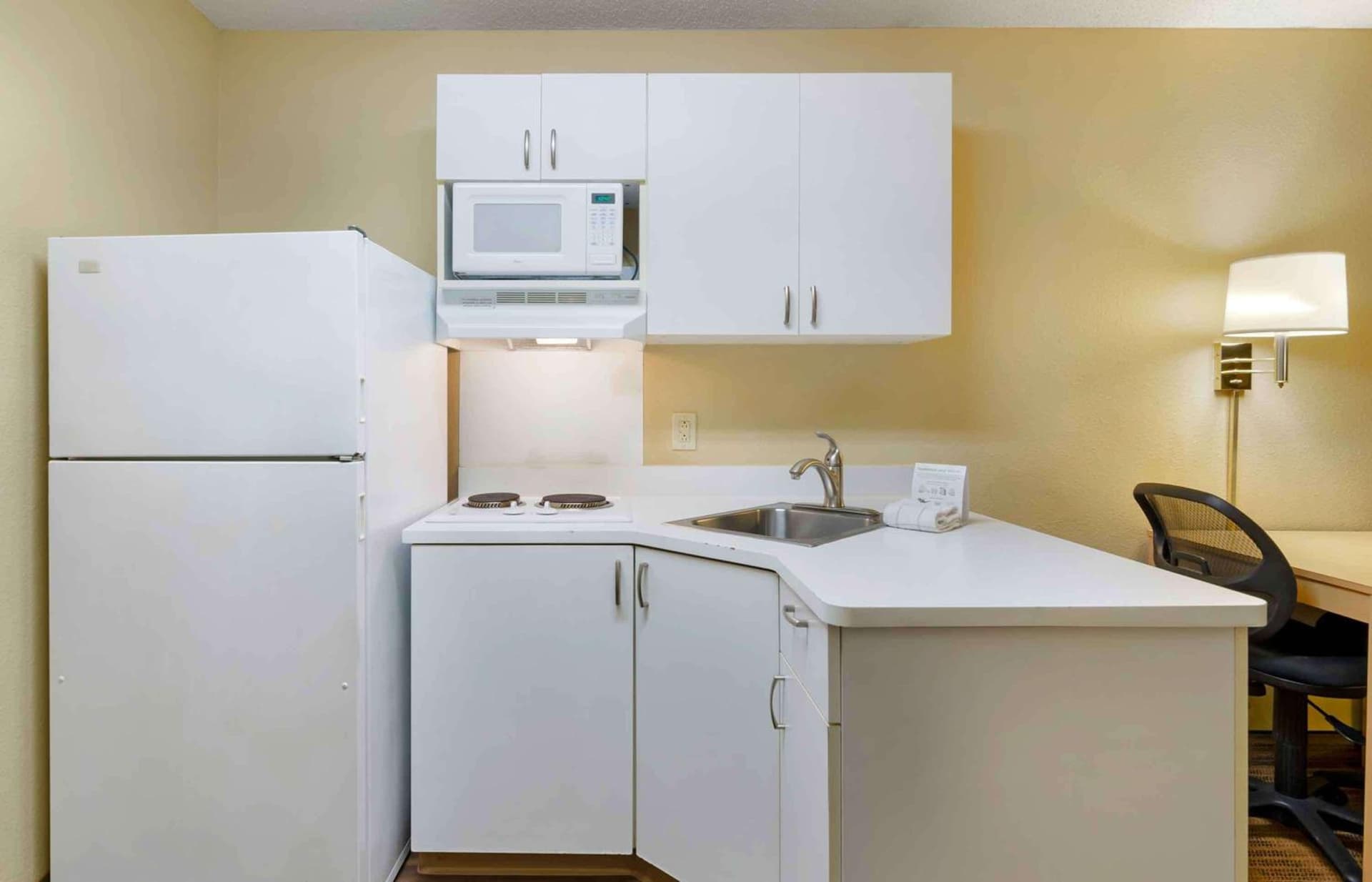 Extended Stay America Suites - Lynchburg - University Blvd gallery photo in Lynchburg, VA — image 11