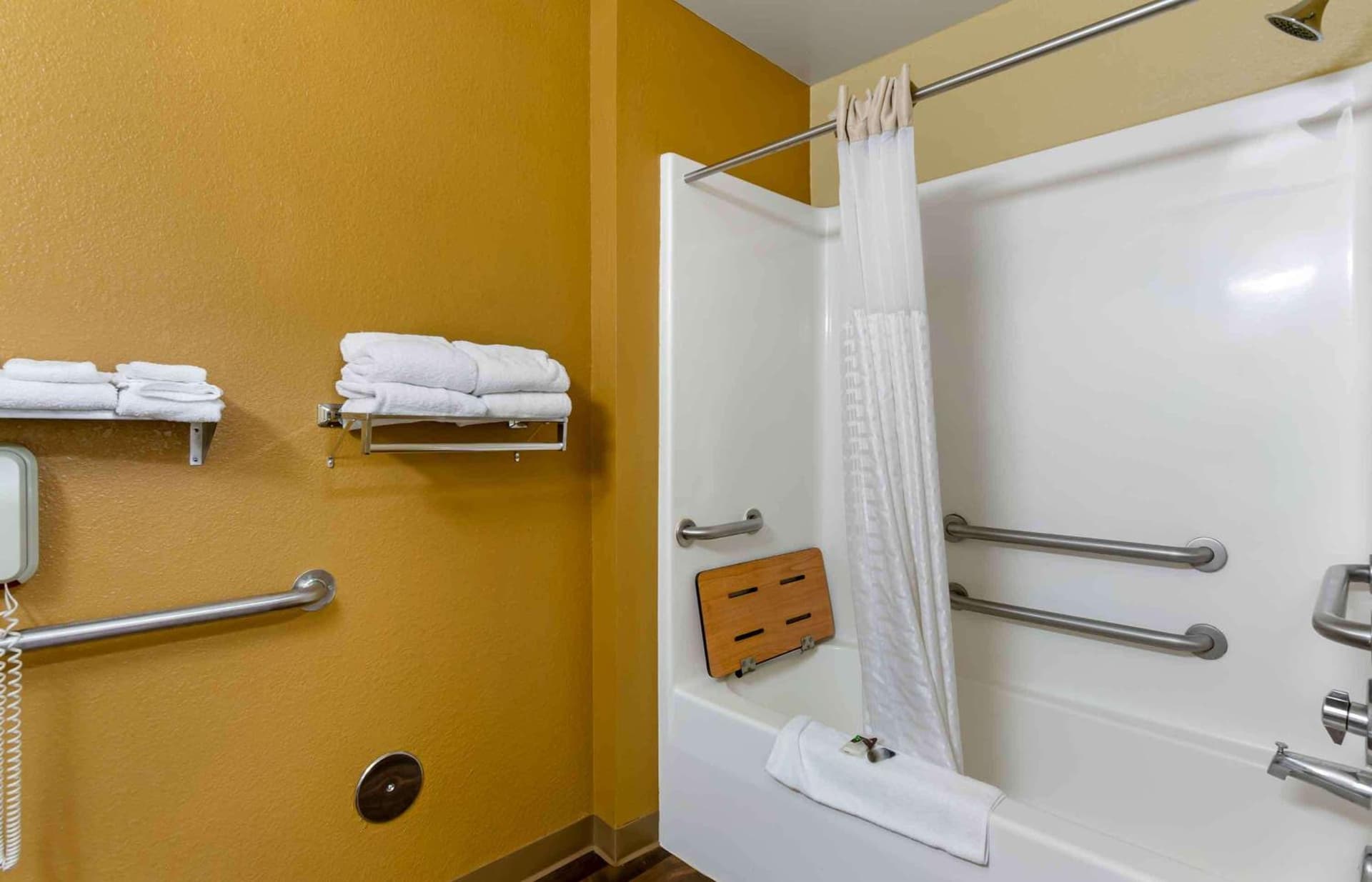 Extended Stay America Suites - Lynchburg - University Blvd gallery photo in Lynchburg, VA — image 37